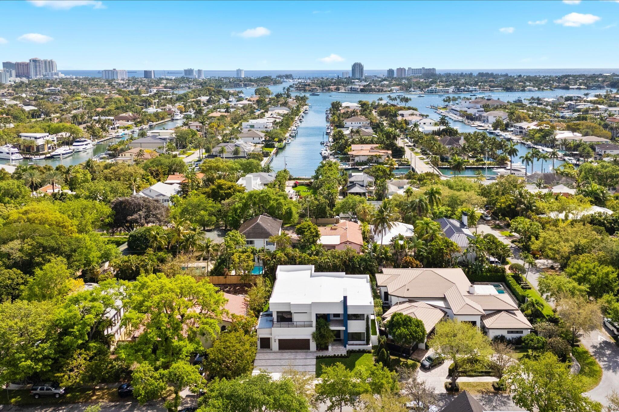 1032 SE 12th, Fort Lauderdale FL 33316