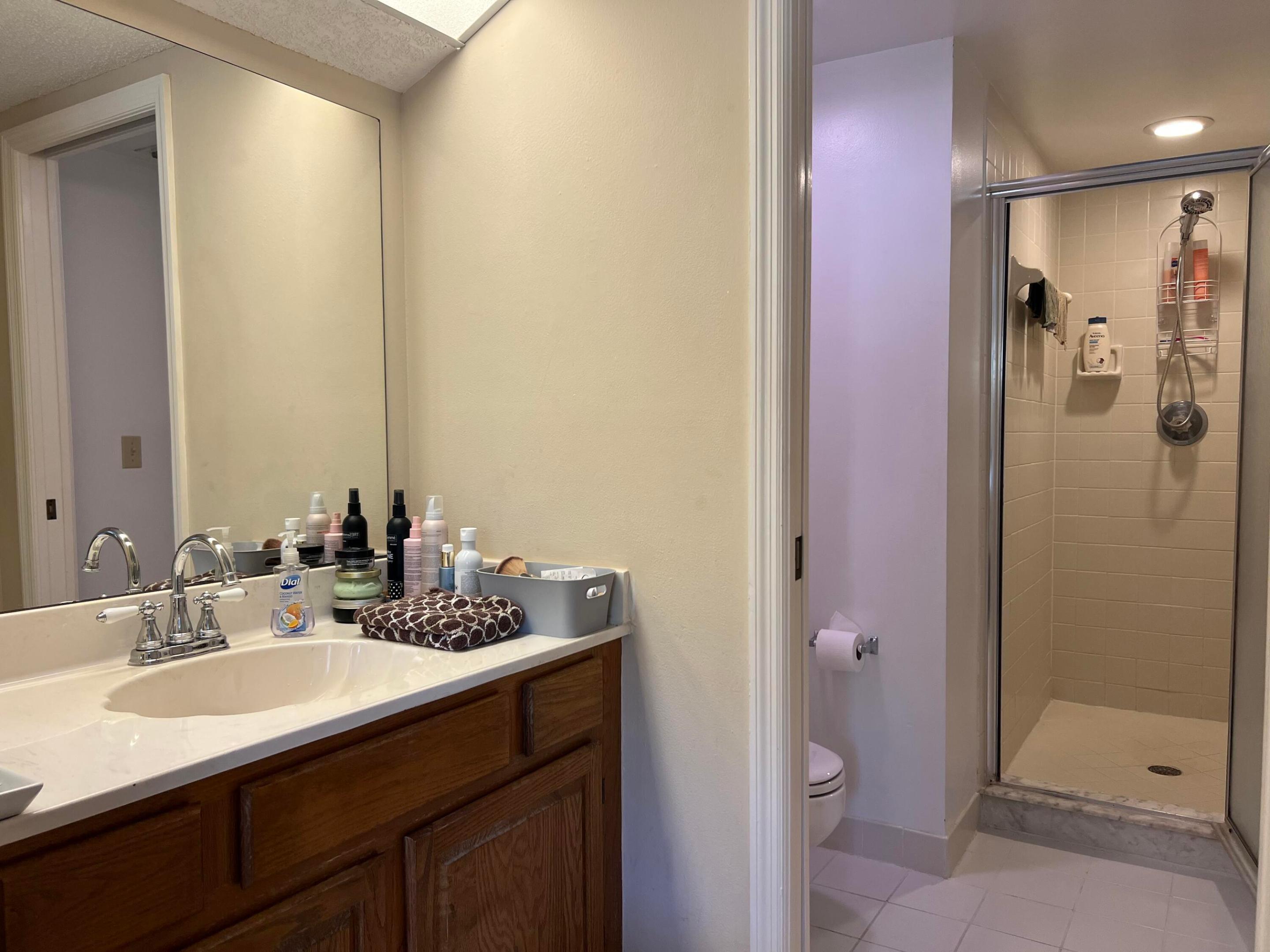 13 Uno Lago, Juno Beach FL 33408