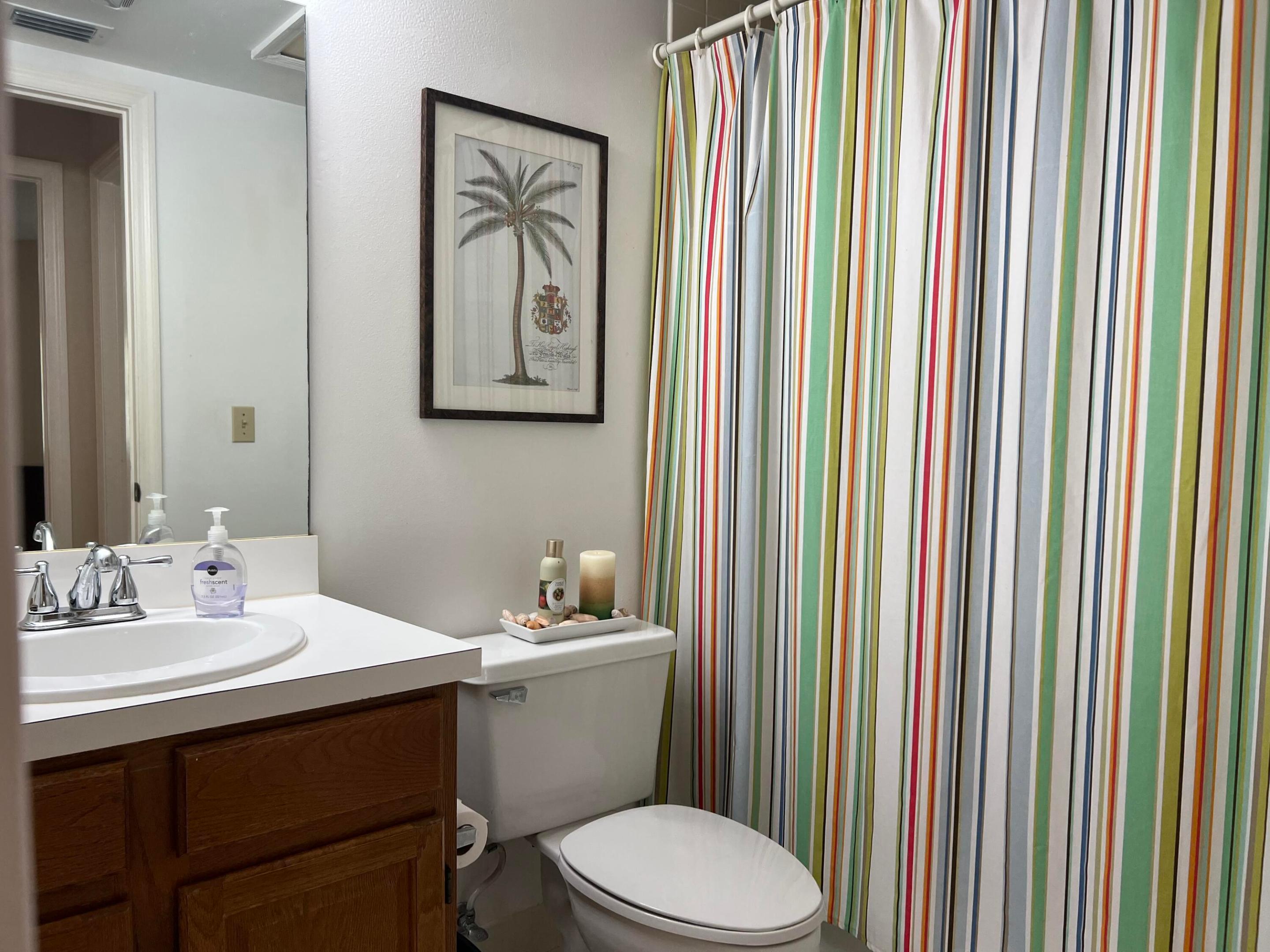 13 Uno Lago, Juno Beach FL 33408