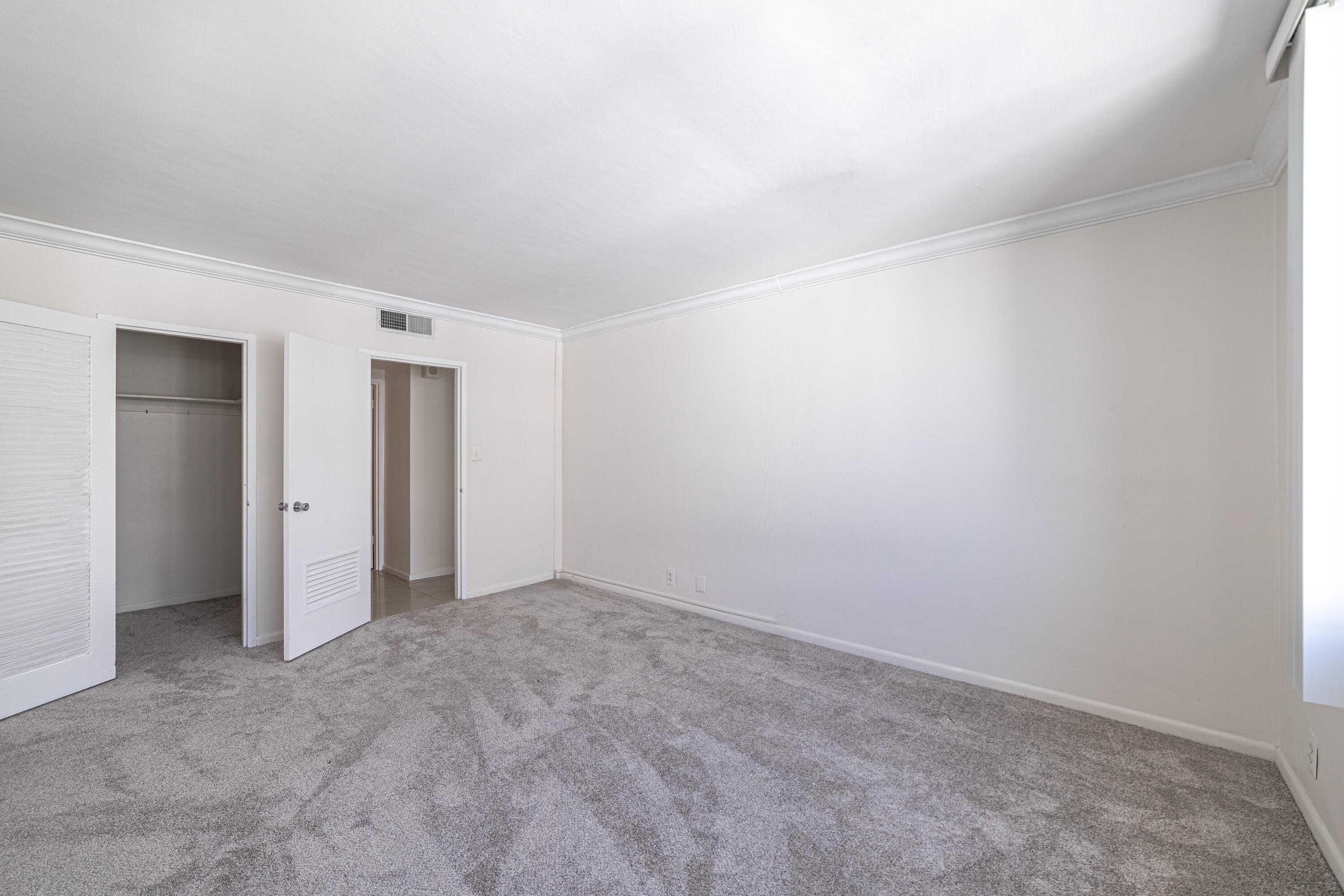 1200 West #1521, Miami Beach FL 33139