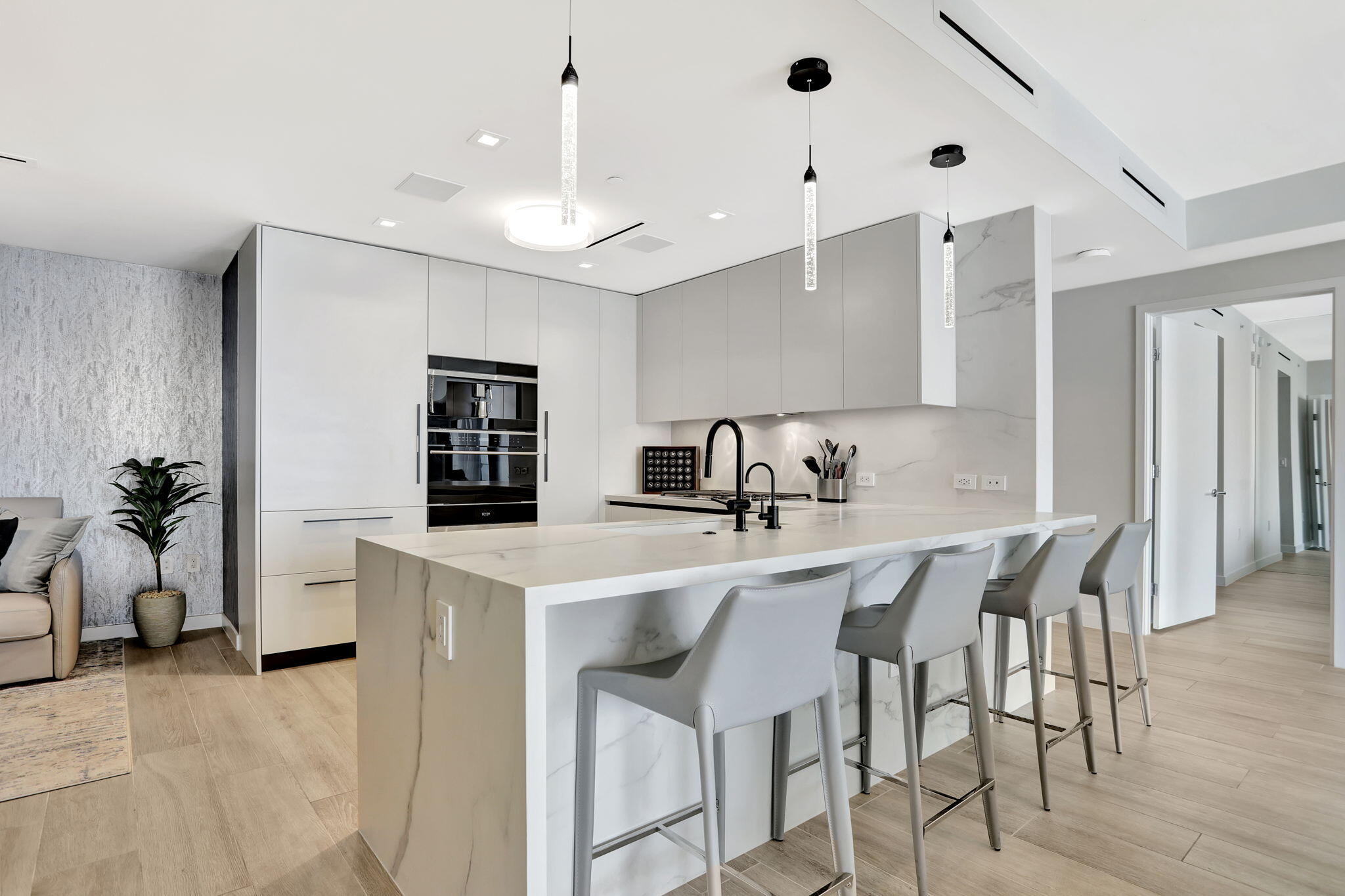 1116 N Ocean #1102, Pompano Beach FL 33062