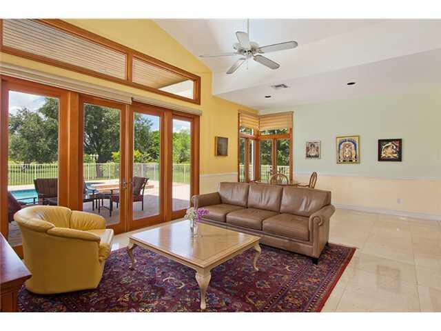 2088 Appaloosa, Wellington FL