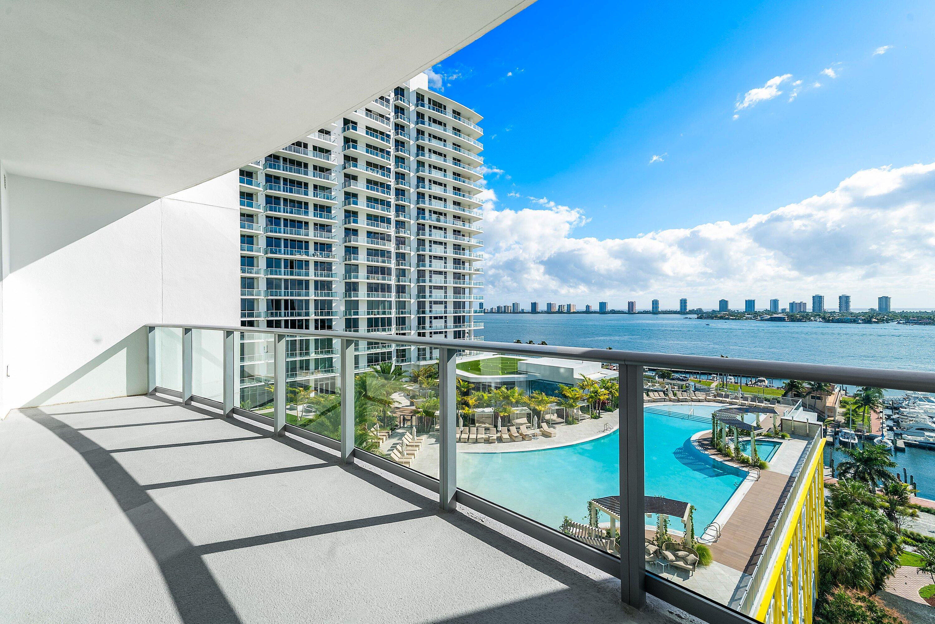 220 Lake Shore #1010, Lake Park FL 33403