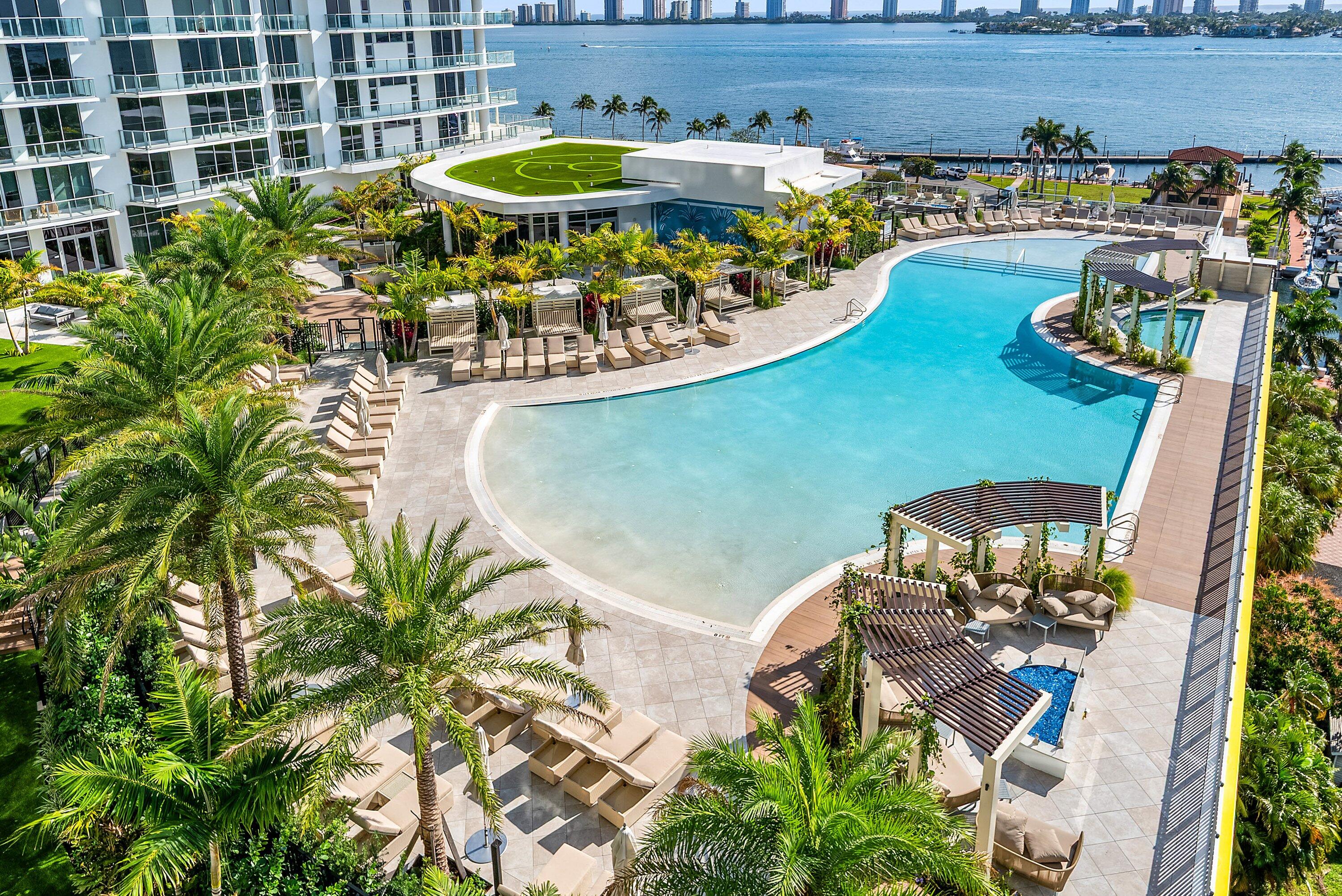 220 Lake Shore #1010, Lake Park FL 33403