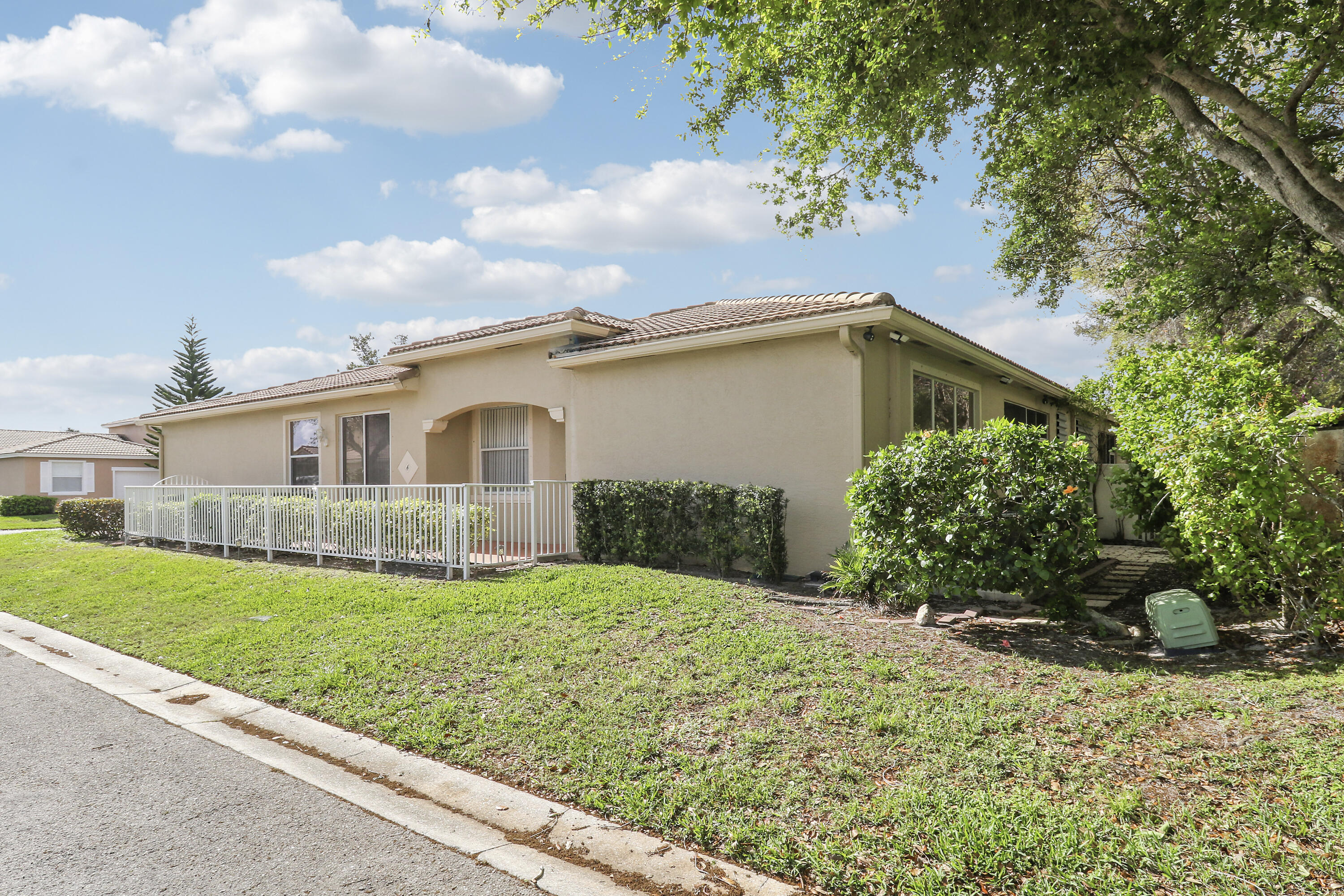 2199 Man Of War, West Palm Beach FL 33411