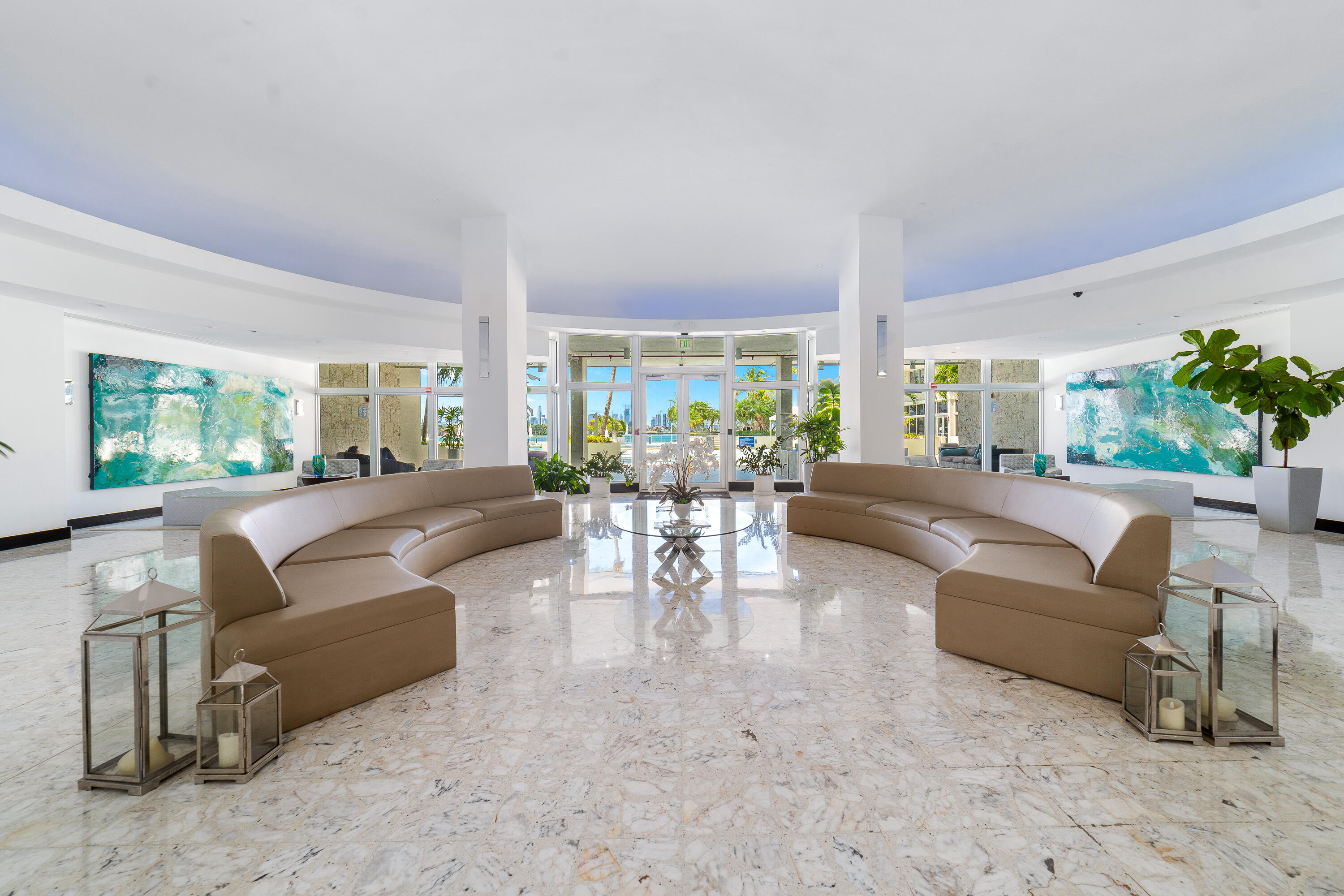 1200 West #316, Miami Beach FL 33139