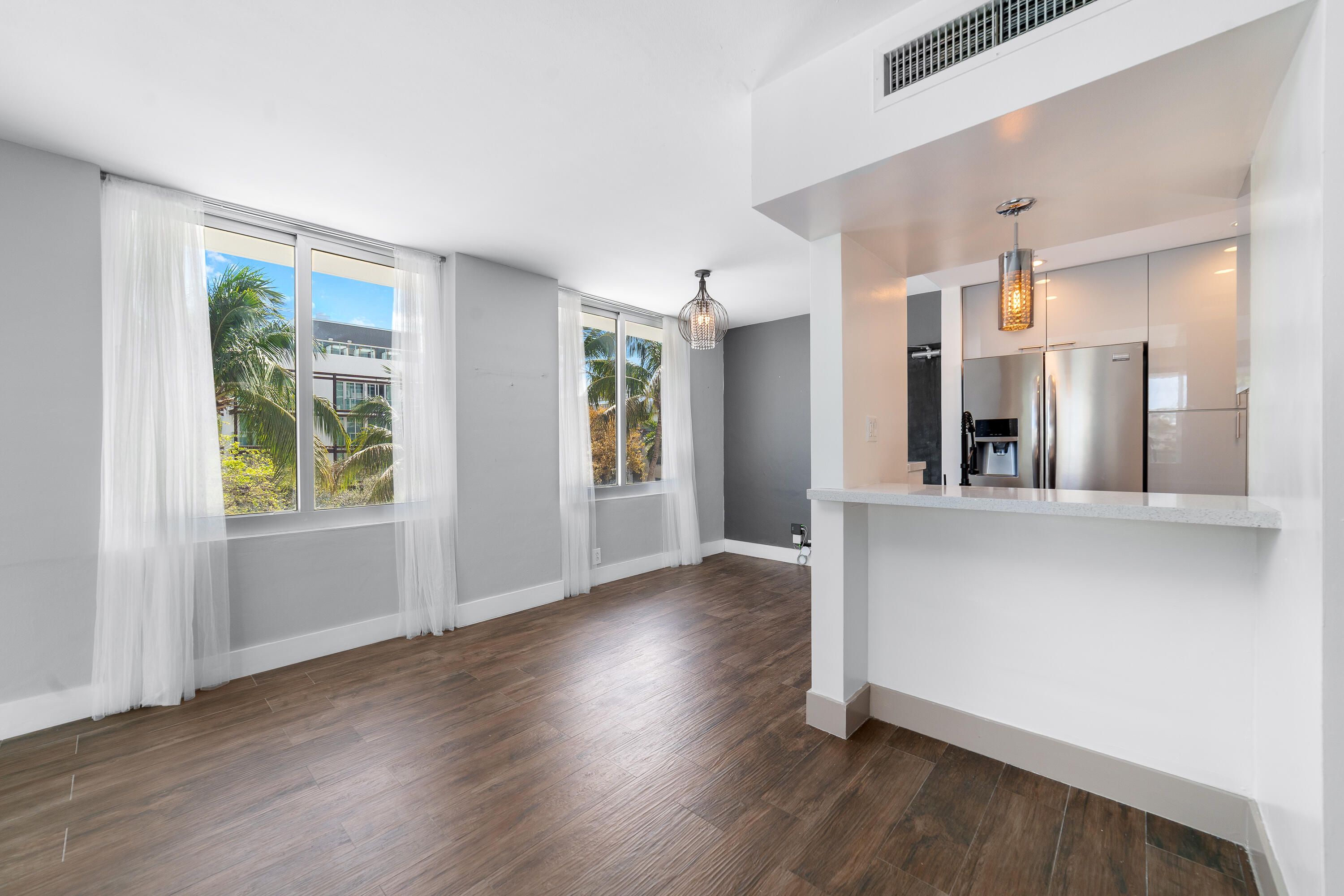 1200 West #316, Miami Beach FL 33139