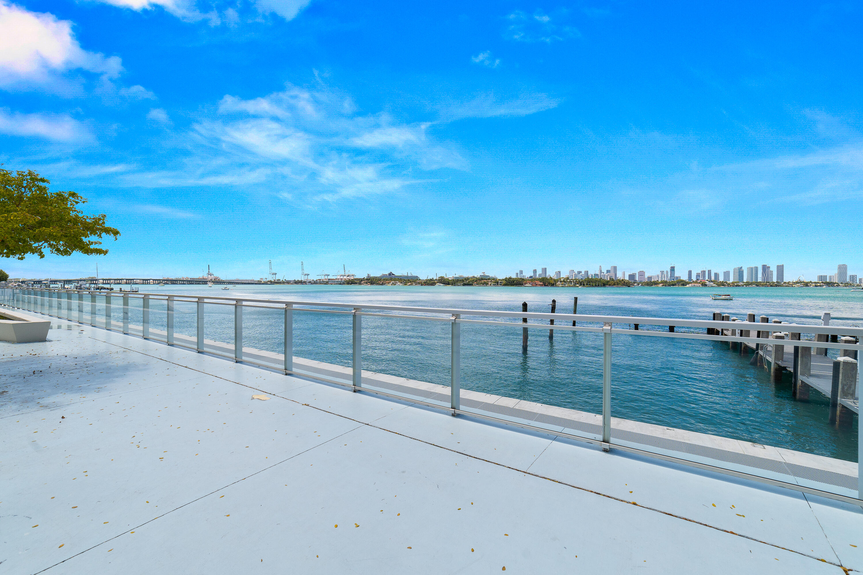 1200 West #316, Miami Beach FL 33139