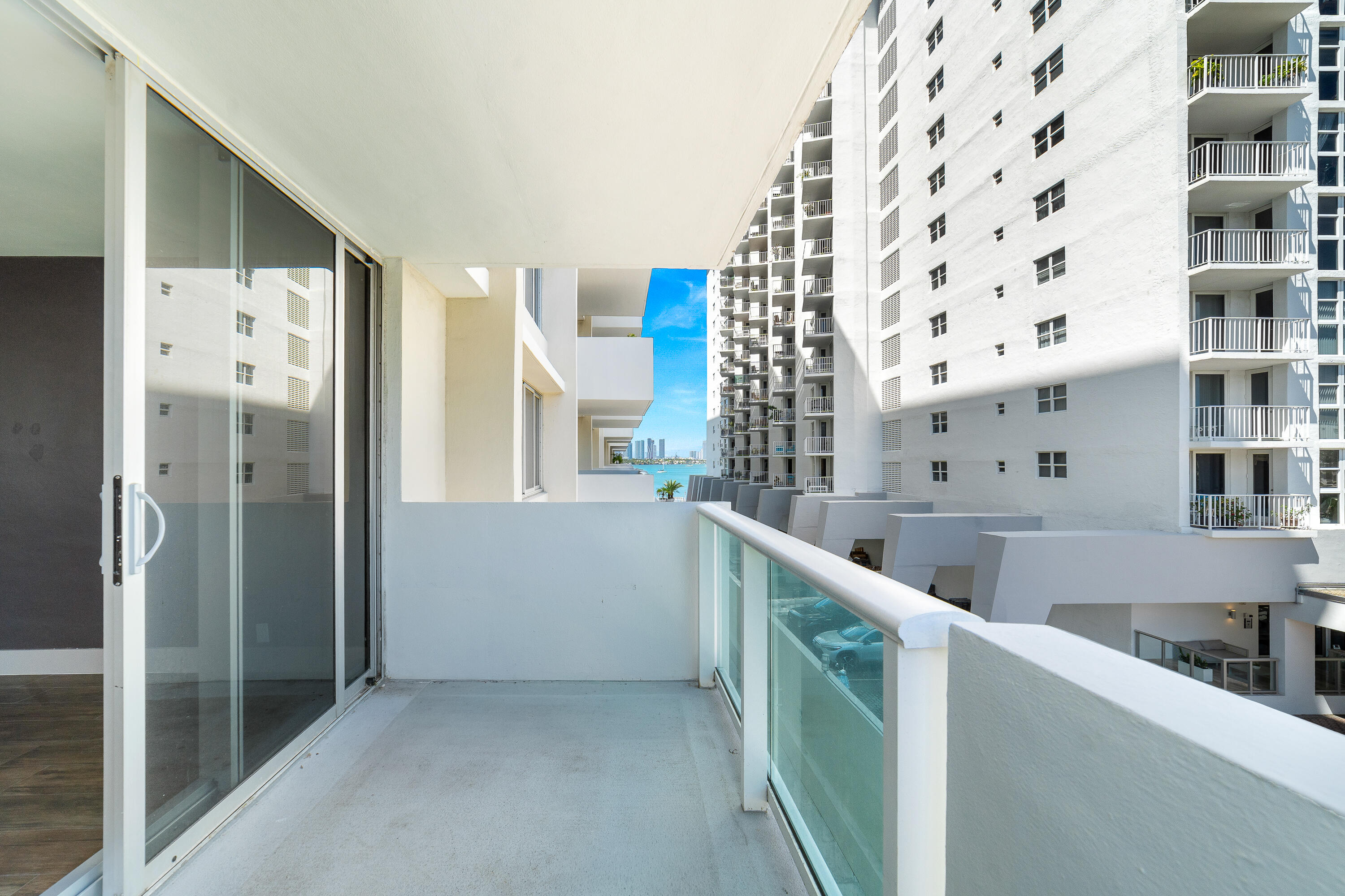 1200 West #316, Miami Beach FL 33139