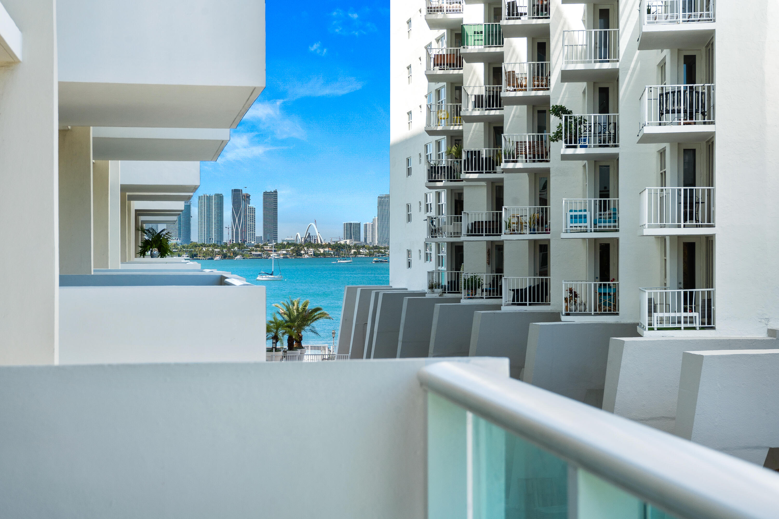 1200 West #316, Miami Beach FL 33139