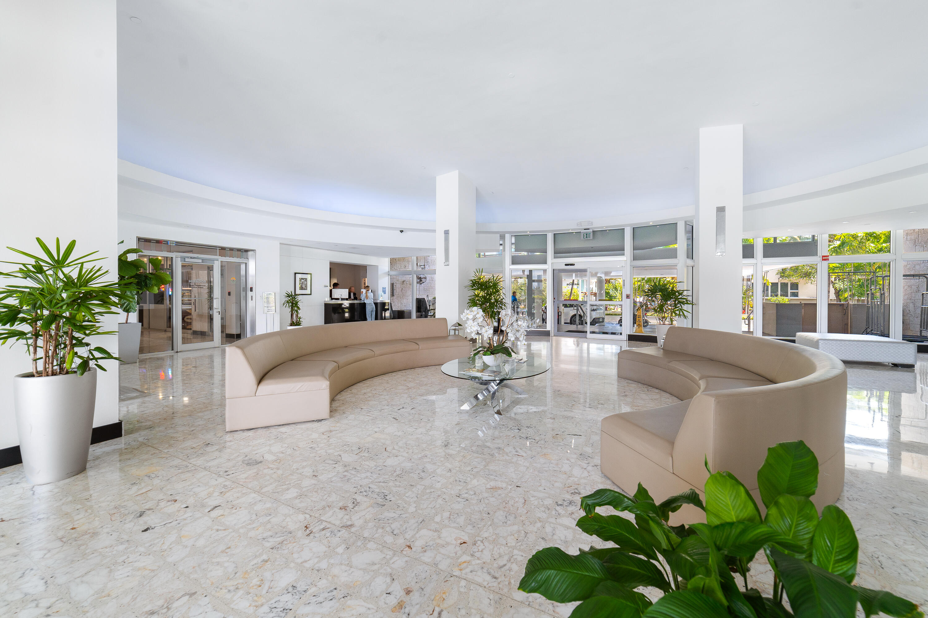1200 West #316, Miami Beach FL 33139
