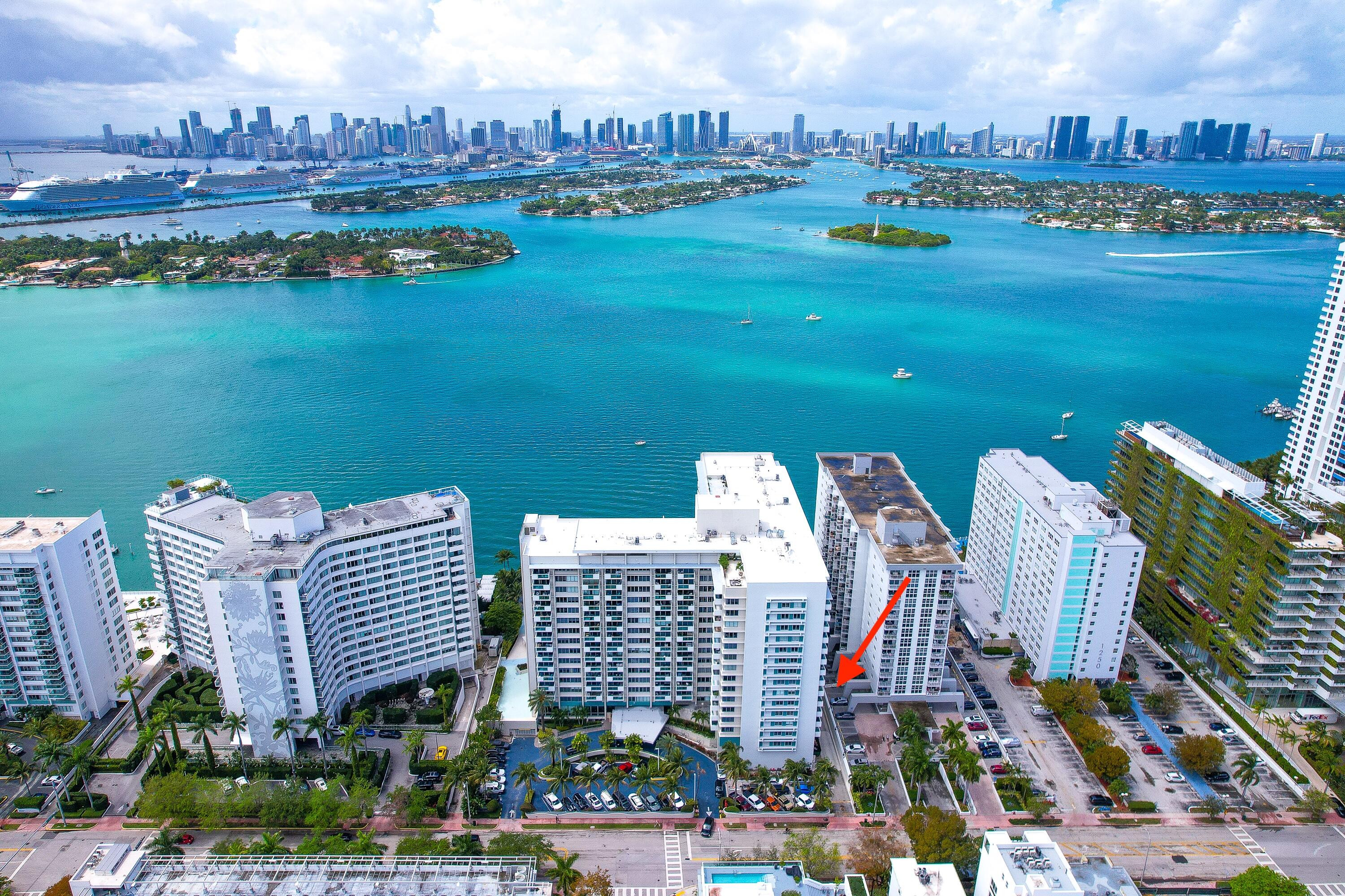 1200 West #316, Miami Beach FL 33139