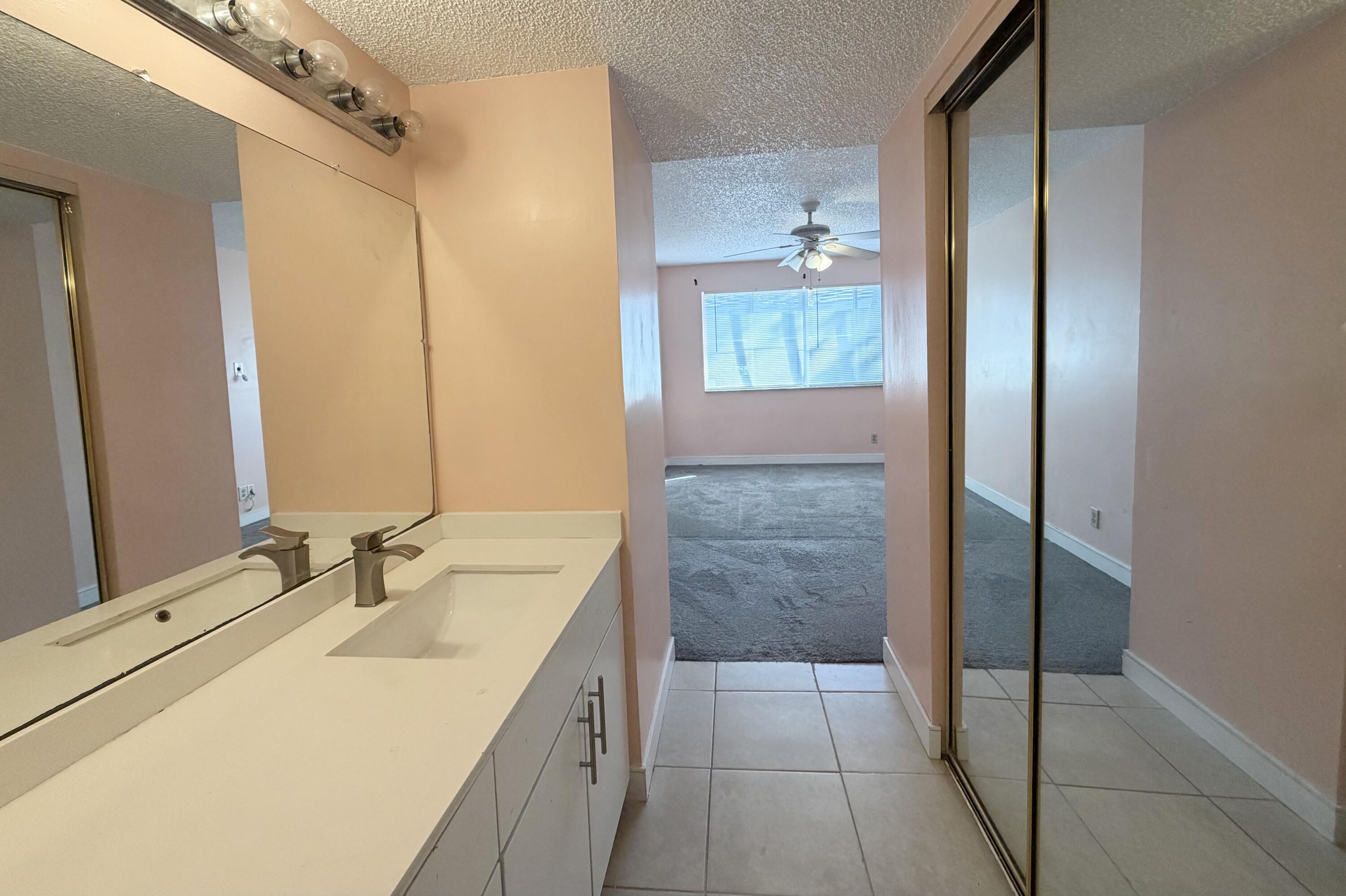 9977 Westview #111, Coral Springs FL 33076