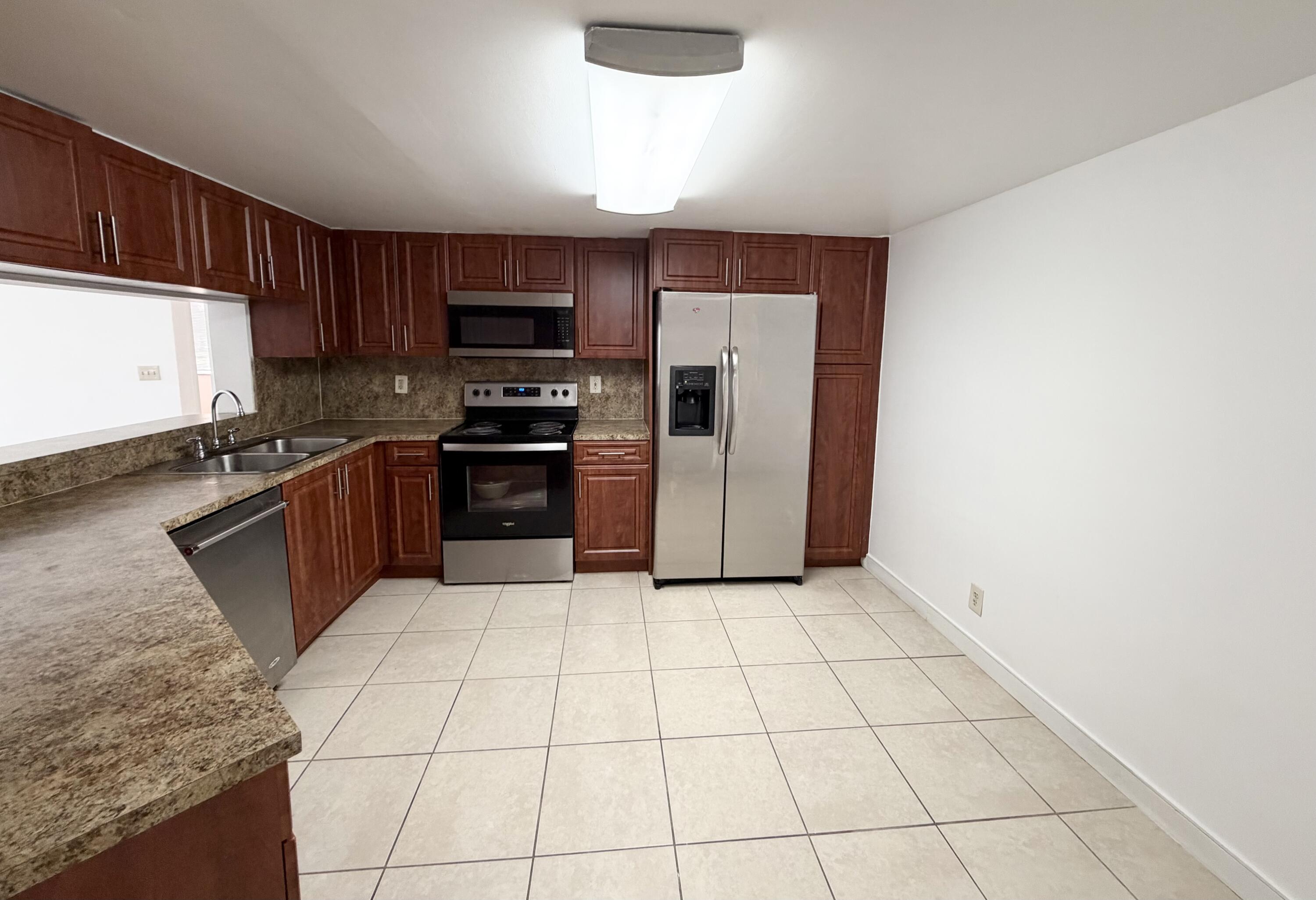 9977 Westview #111, Coral Springs FL 33076