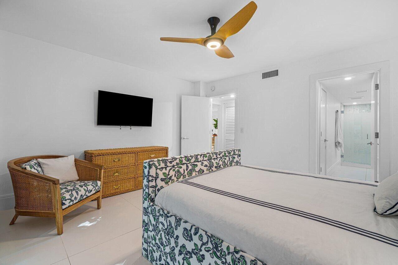 226 Brazilian #1a, Palm Beach FL 33480