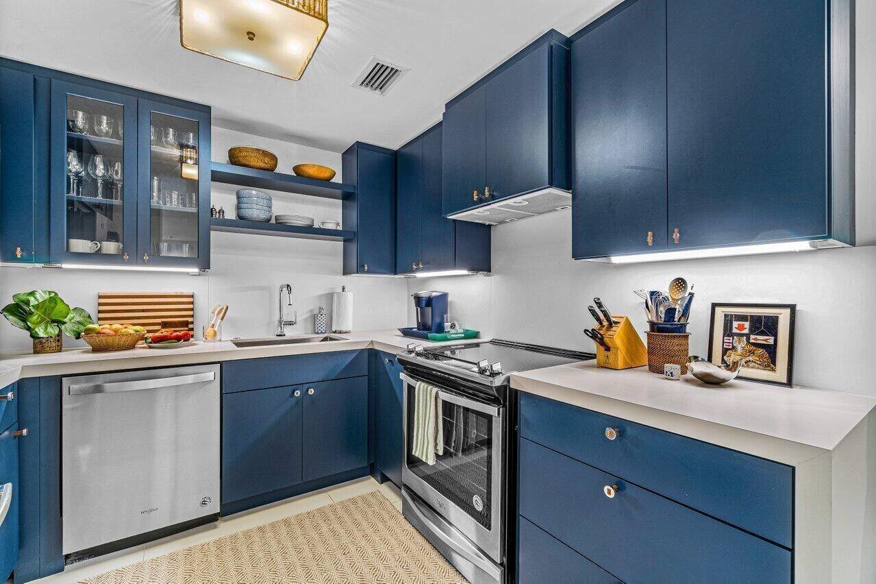 226 Brazilian #1a, Palm Beach FL 33480
