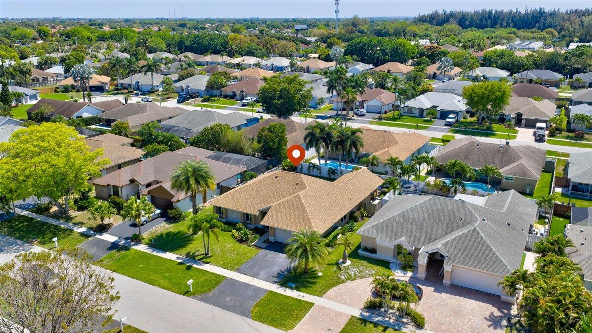 10174 S 182nd Ct, Boca Raton FL 33498