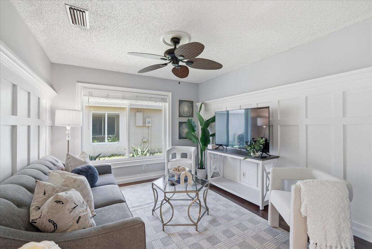10174 S 182nd Ct, Boca Raton FL 33498