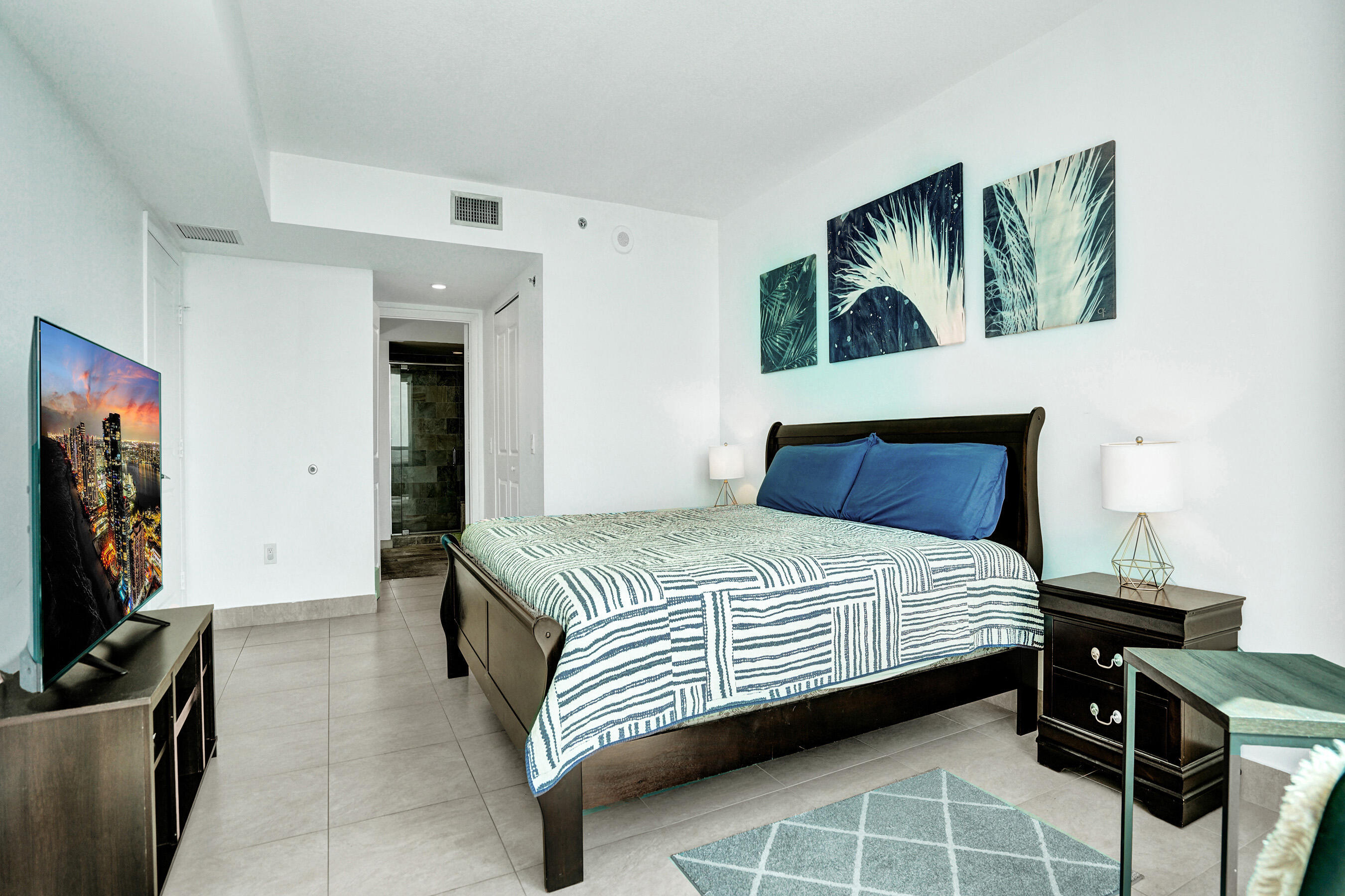 2641 N Flamingo #2105n, Sunrise FL 33323