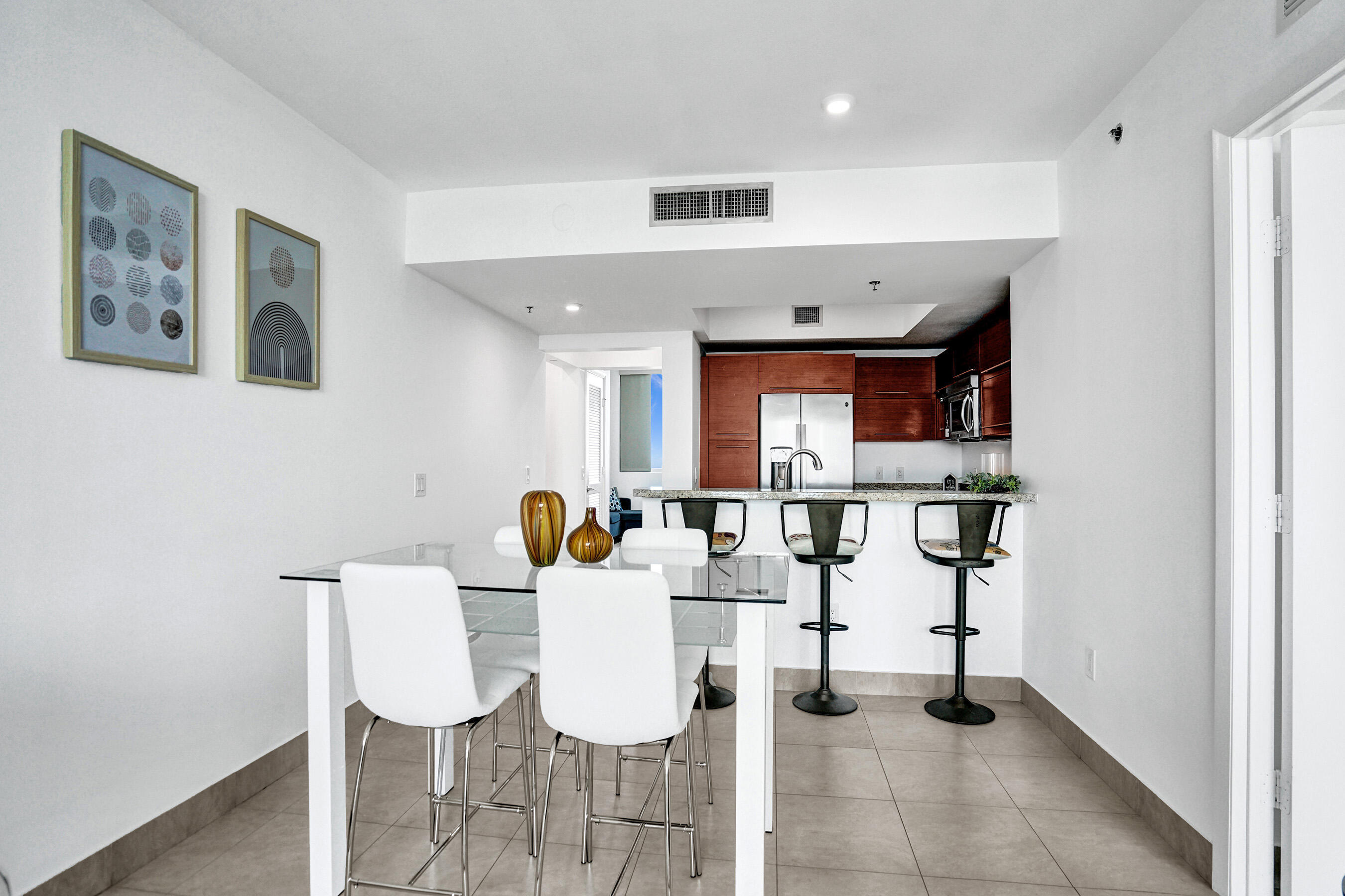 2641 N Flamingo #2105n, Sunrise FL 33323