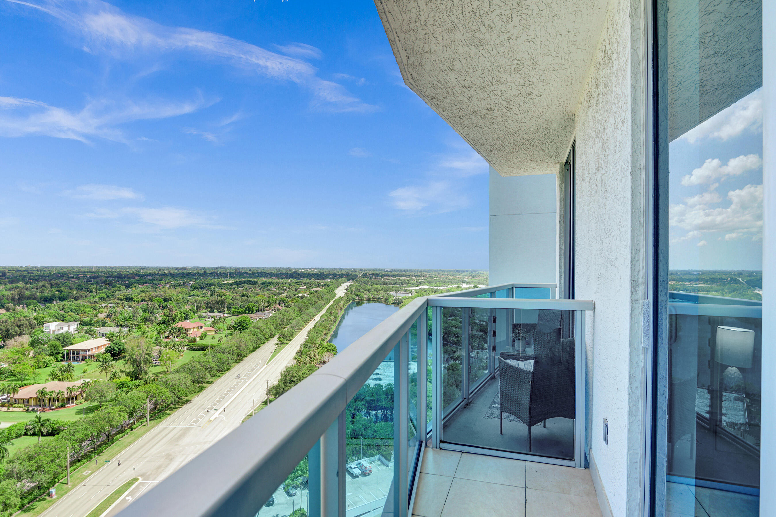 2641 N Flamingo #2105n, Sunrise FL 33323