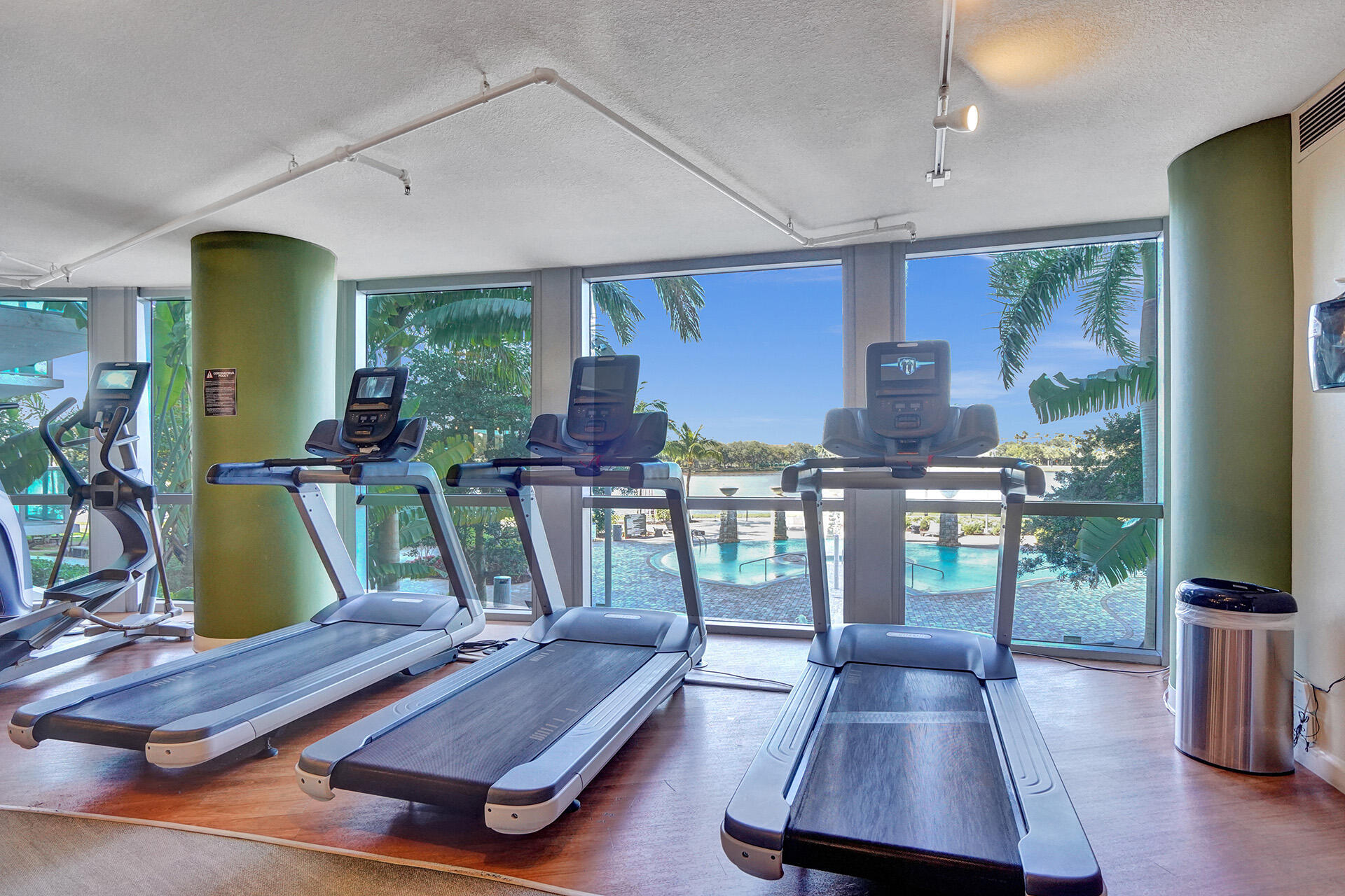 2641 N Flamingo #2105n, Sunrise FL 33323