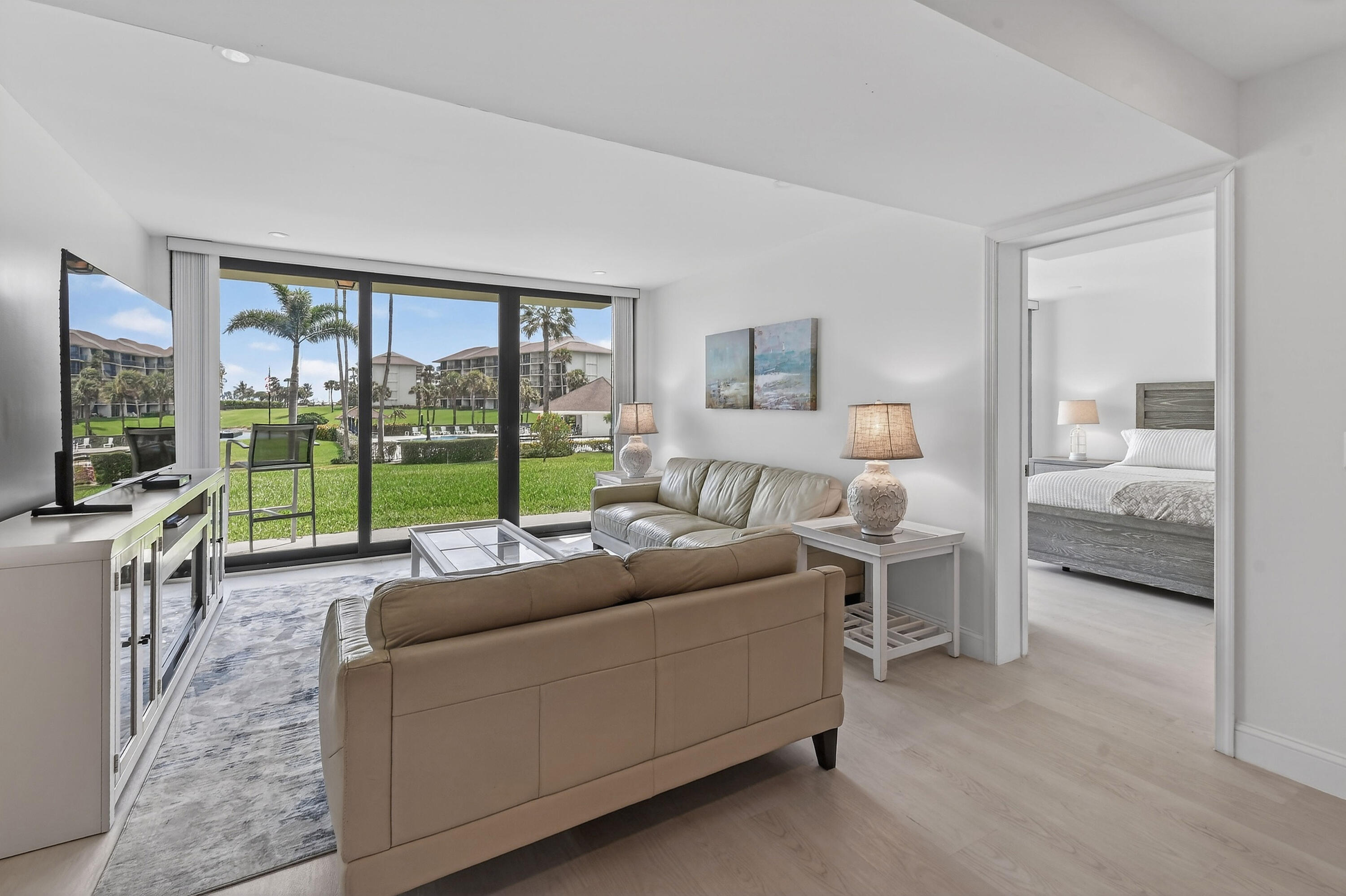 301 S Seas #104, Jupiter FL 33477