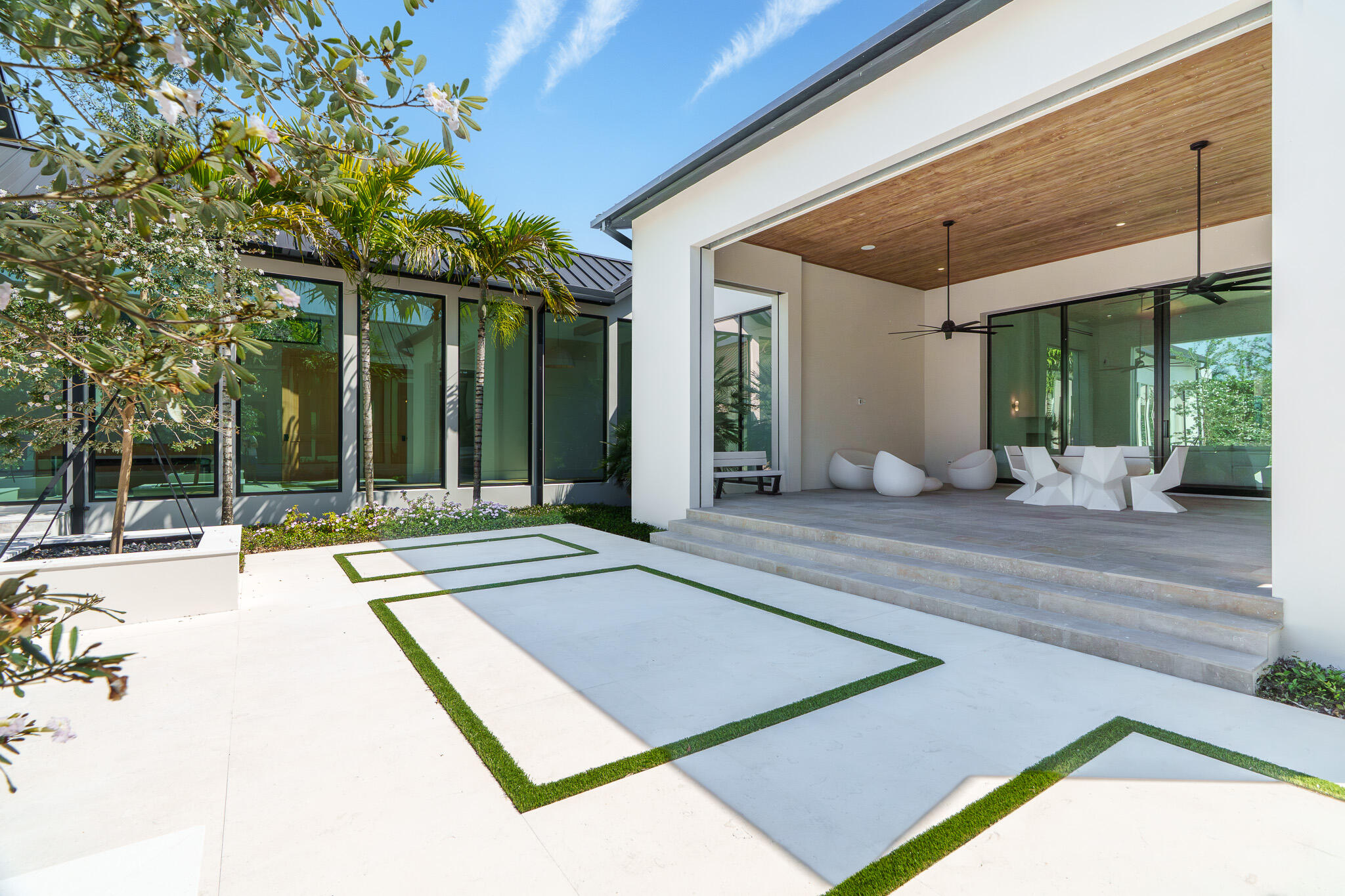 10468 El Caballo, Delray Beach FL 33446
