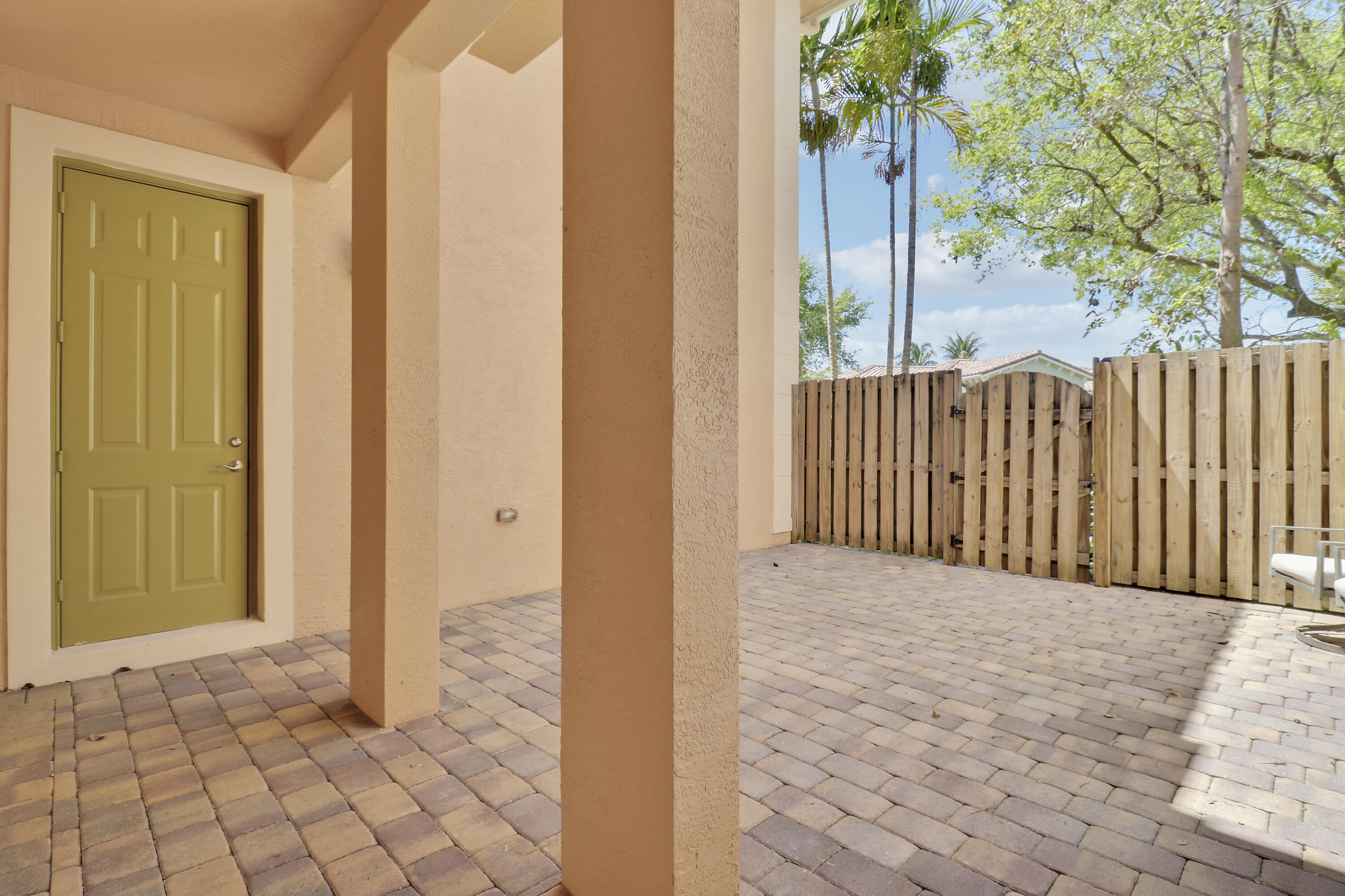 138 Tallow, Jupiter FL 33458