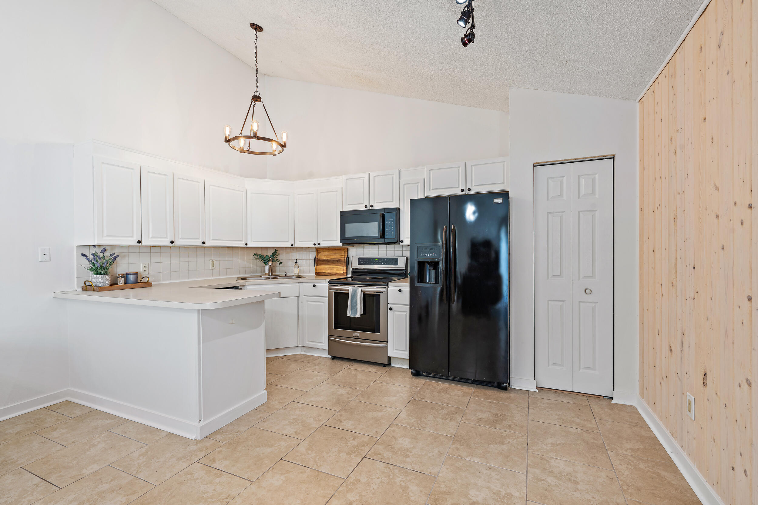 5537 Eagle Lake, Palm Beach Gardens FL 33418