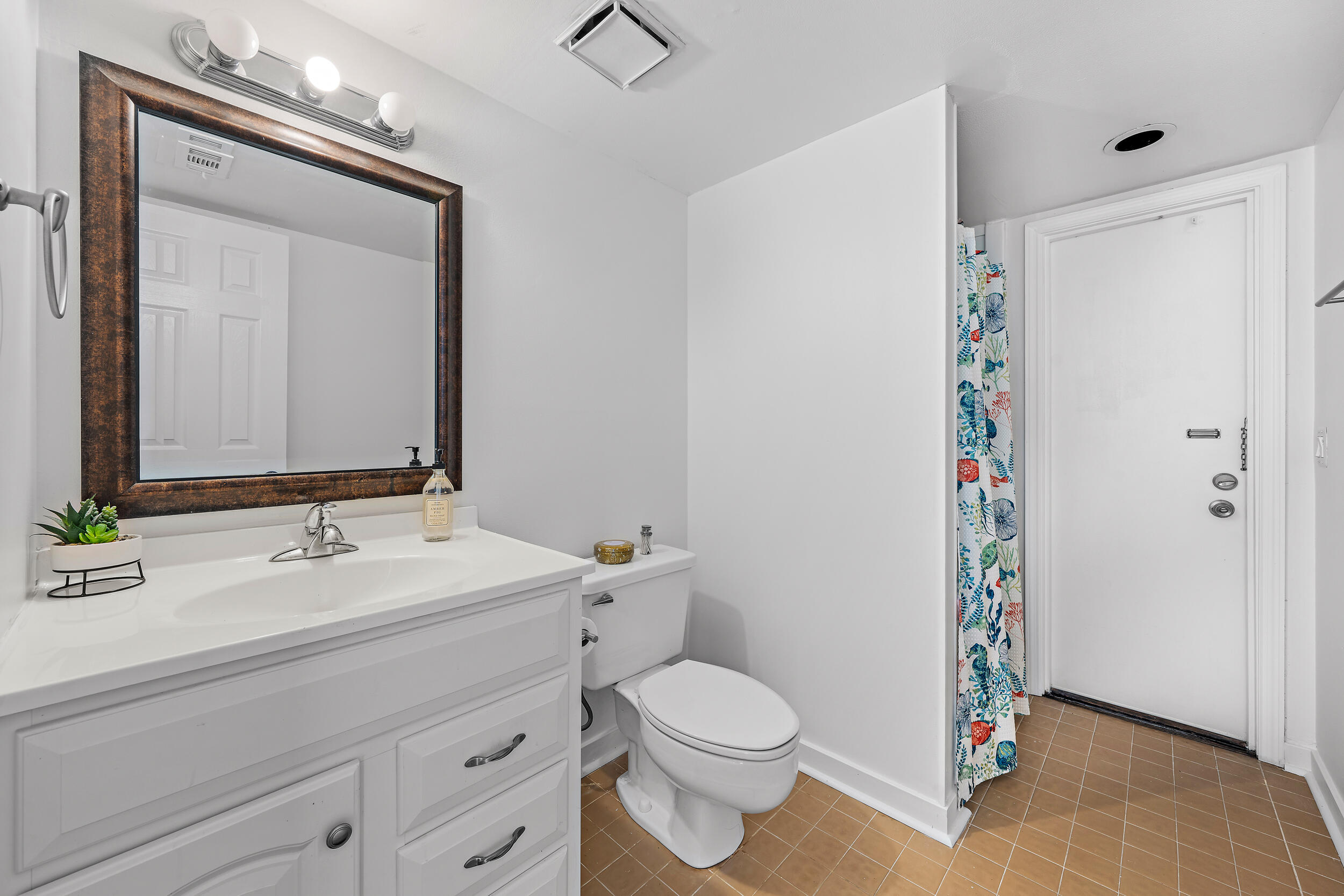 5537 Eagle Lake, Palm Beach Gardens FL 33418