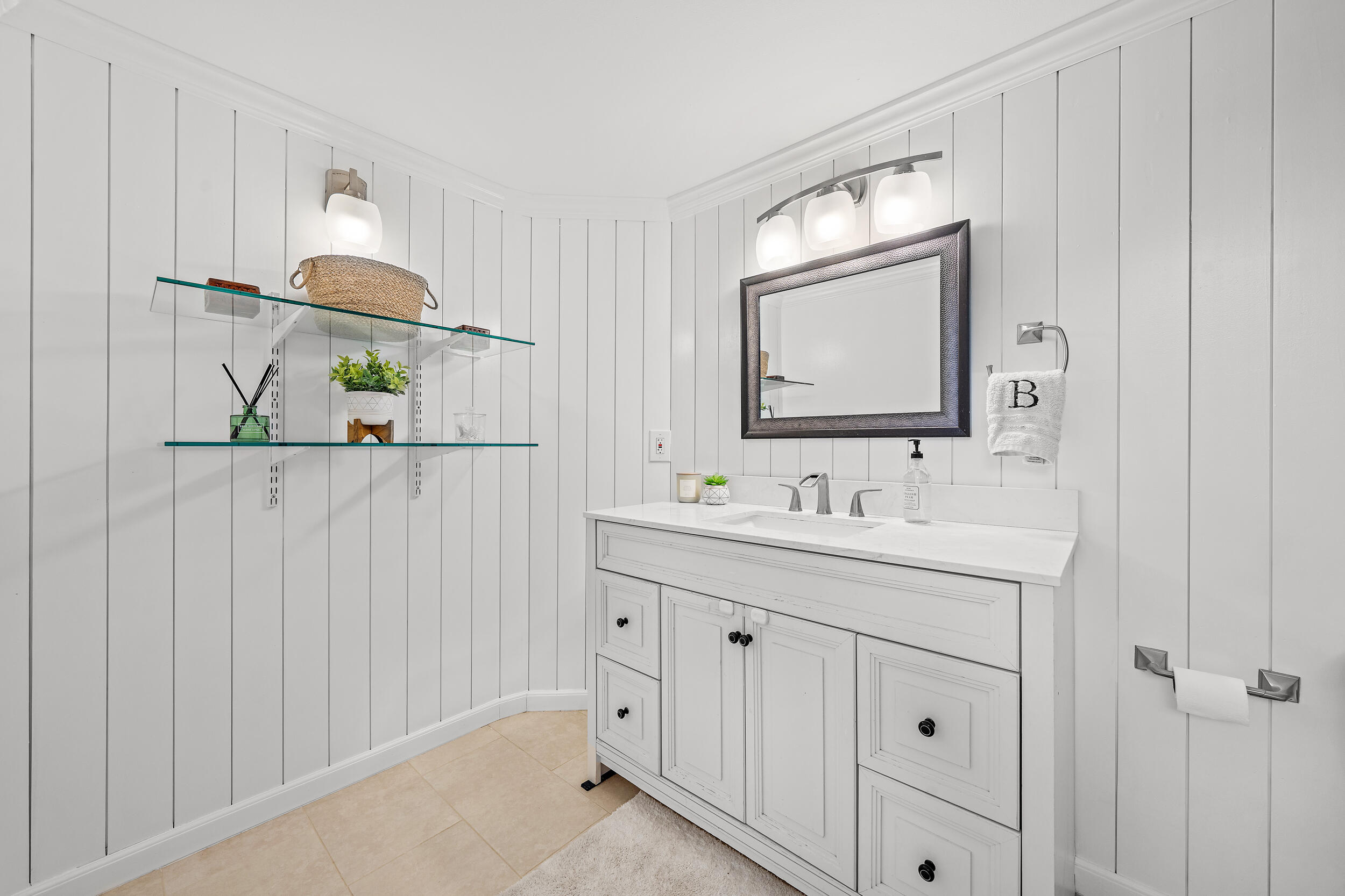 5537 Eagle Lake, Palm Beach Gardens FL 33418