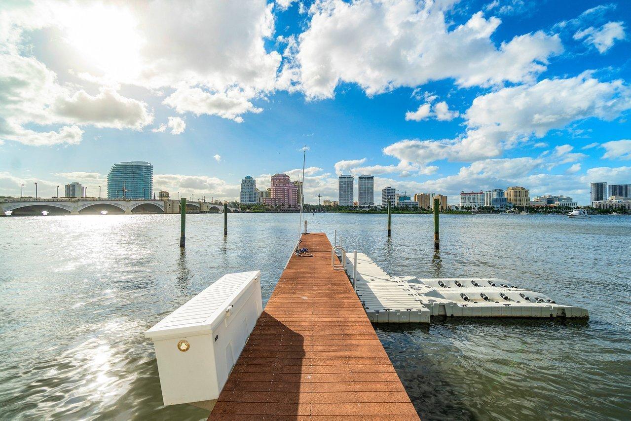 15 S Lake, Palm Beach FL 33480