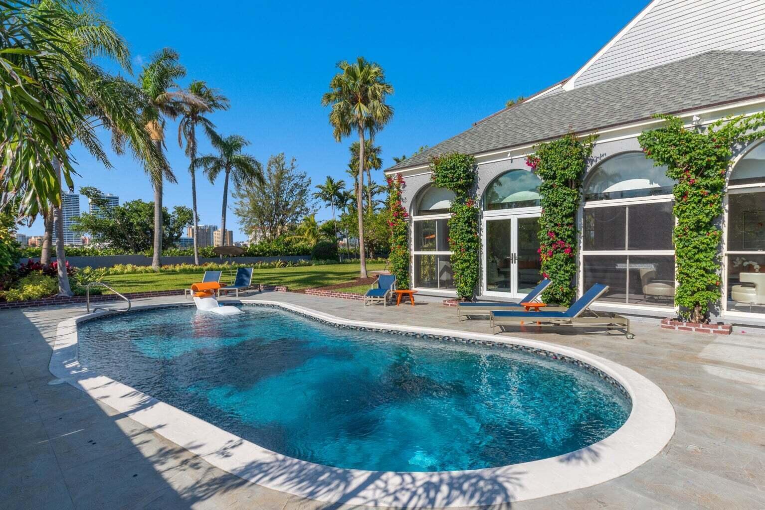 15 S Lake, Palm Beach FL 33480