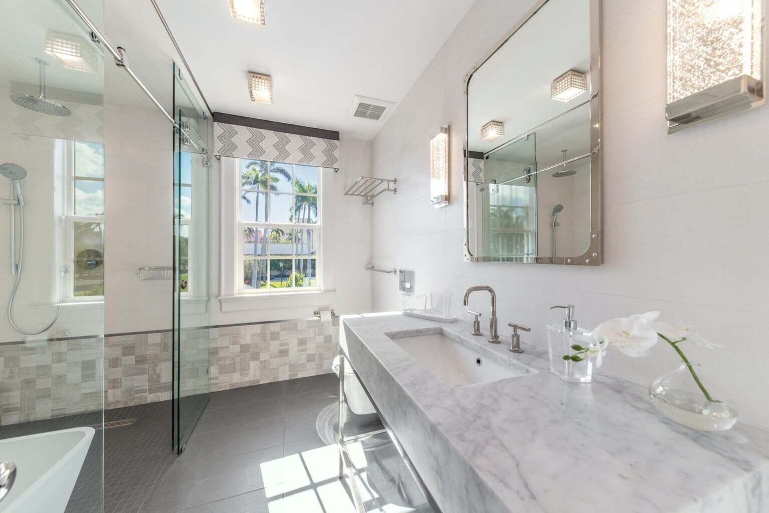 15 S Lake, Palm Beach FL 33480