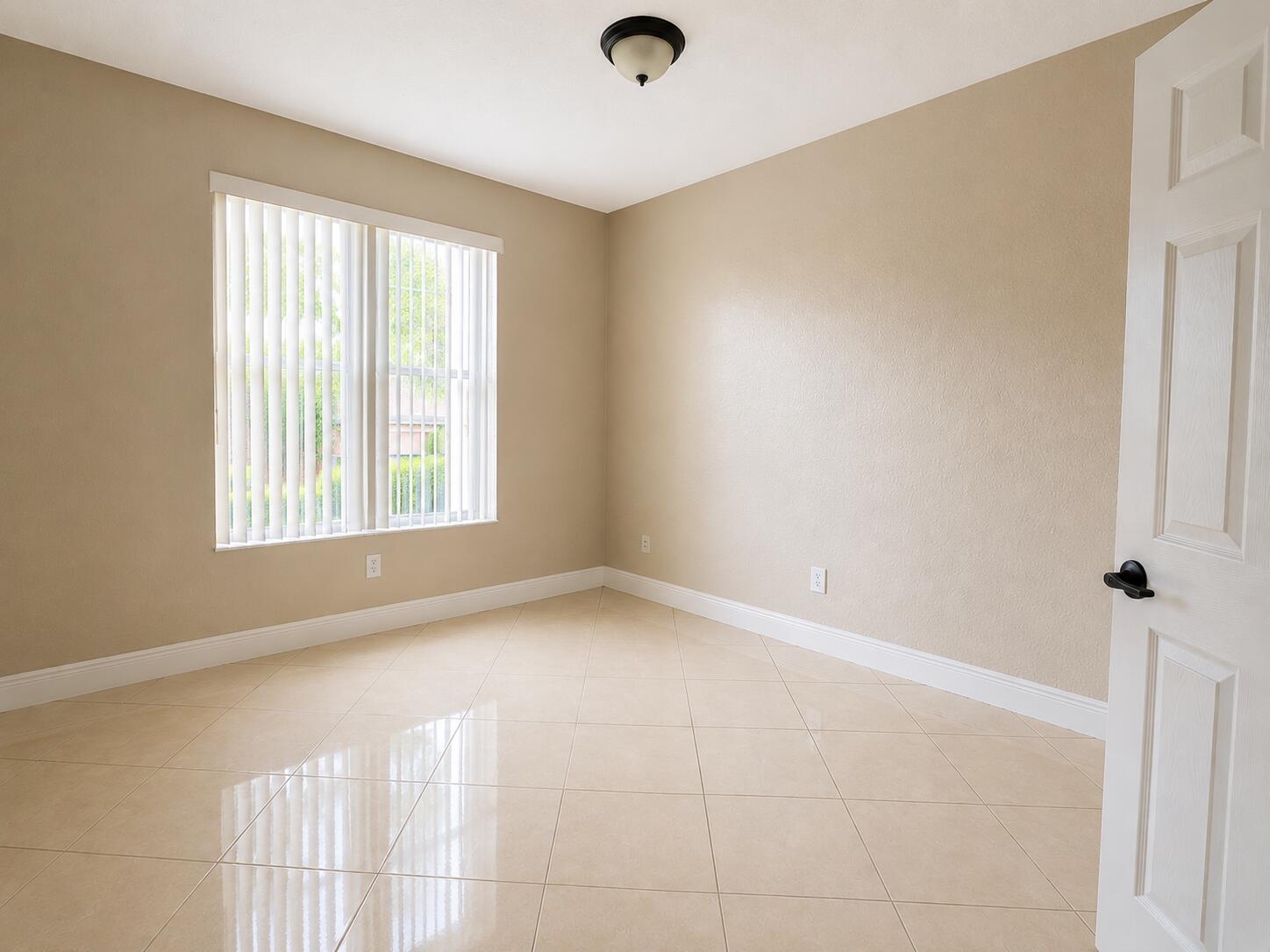 3549 Forest Hill #25, Palm Springs FL 33406