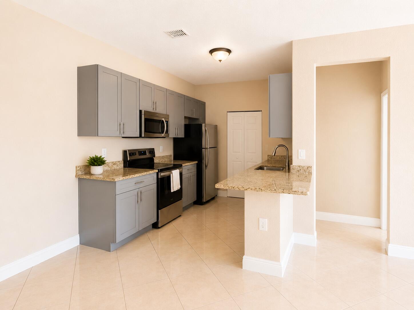 3549 Forest Hill #25, Palm Springs FL 33406