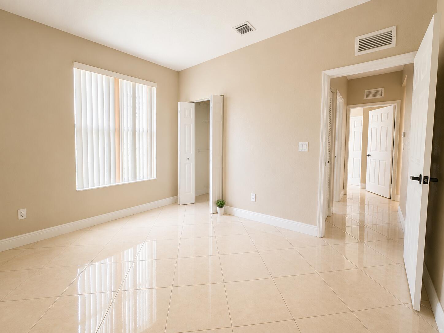 3549 Forest Hill #25, Palm Springs FL 33406