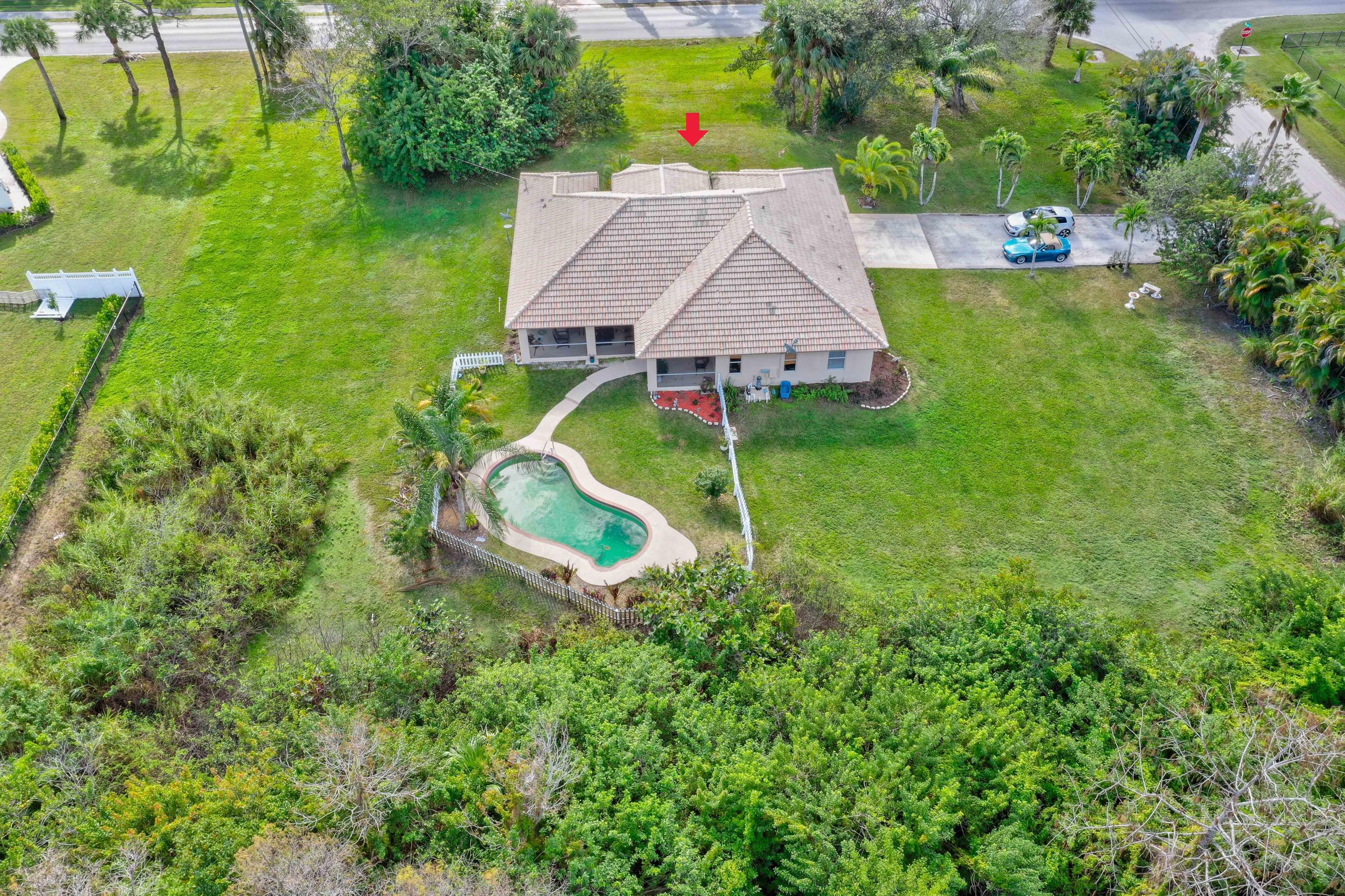 8671 N 155th Pl, Palm Beach Gardens FL 33418