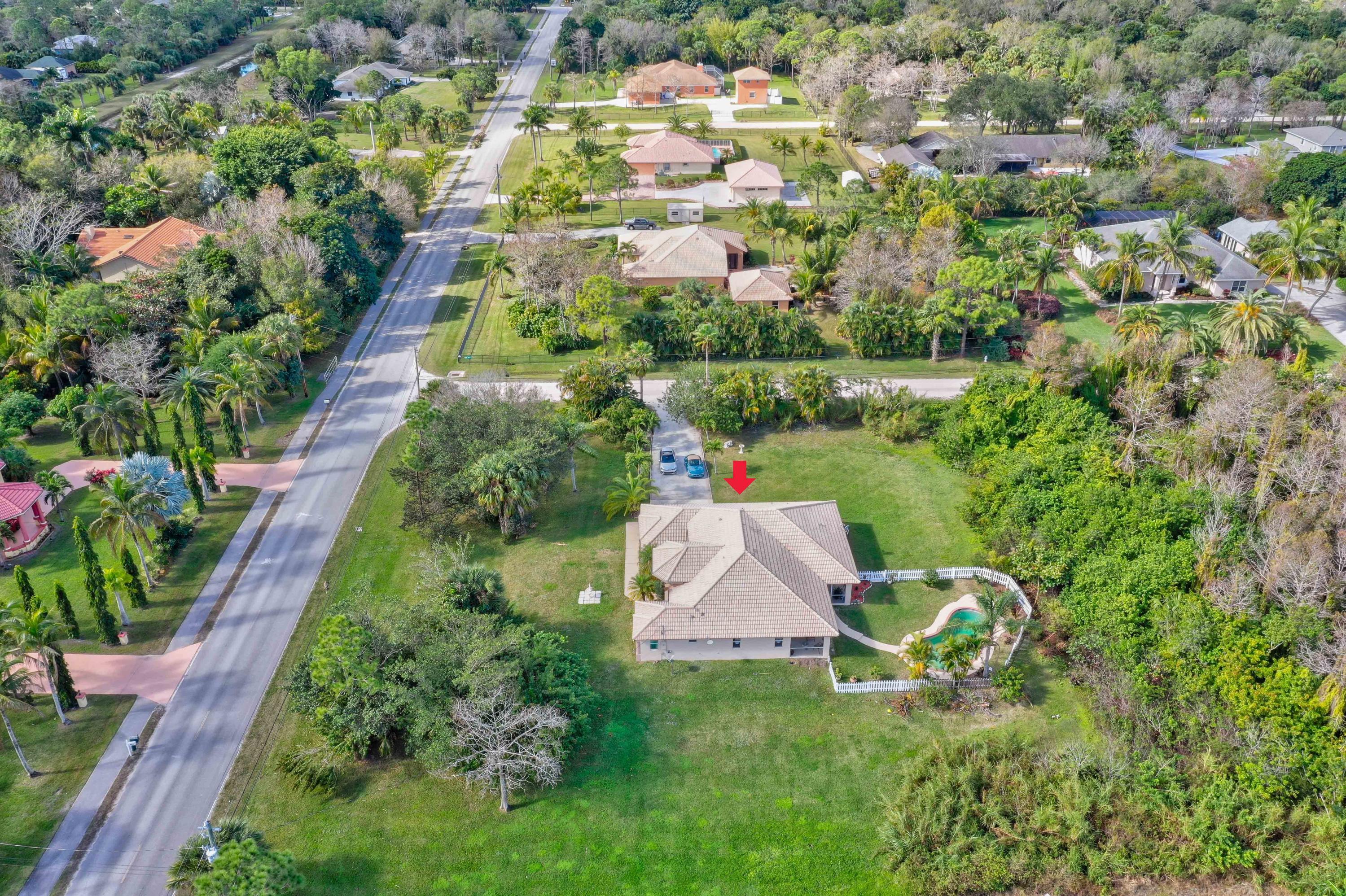 8671 N 155th Pl, Palm Beach Gardens FL 33418