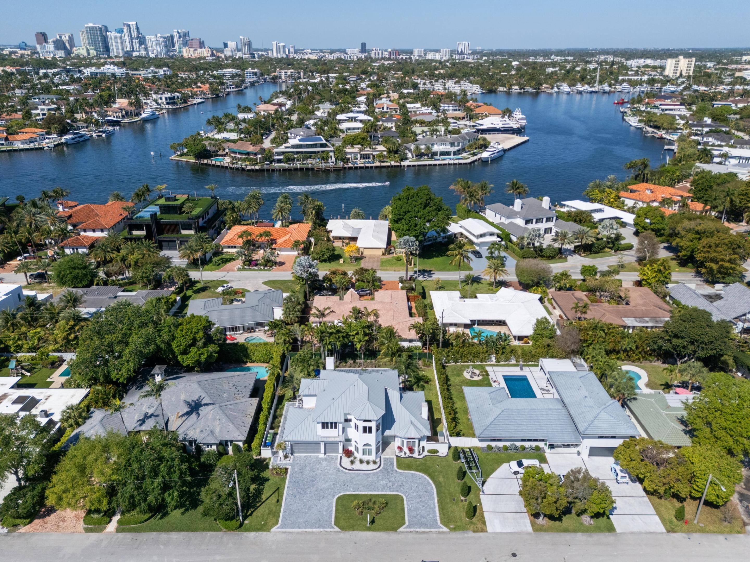 607 Intracoastal, Fort Lauderdale FL 33304