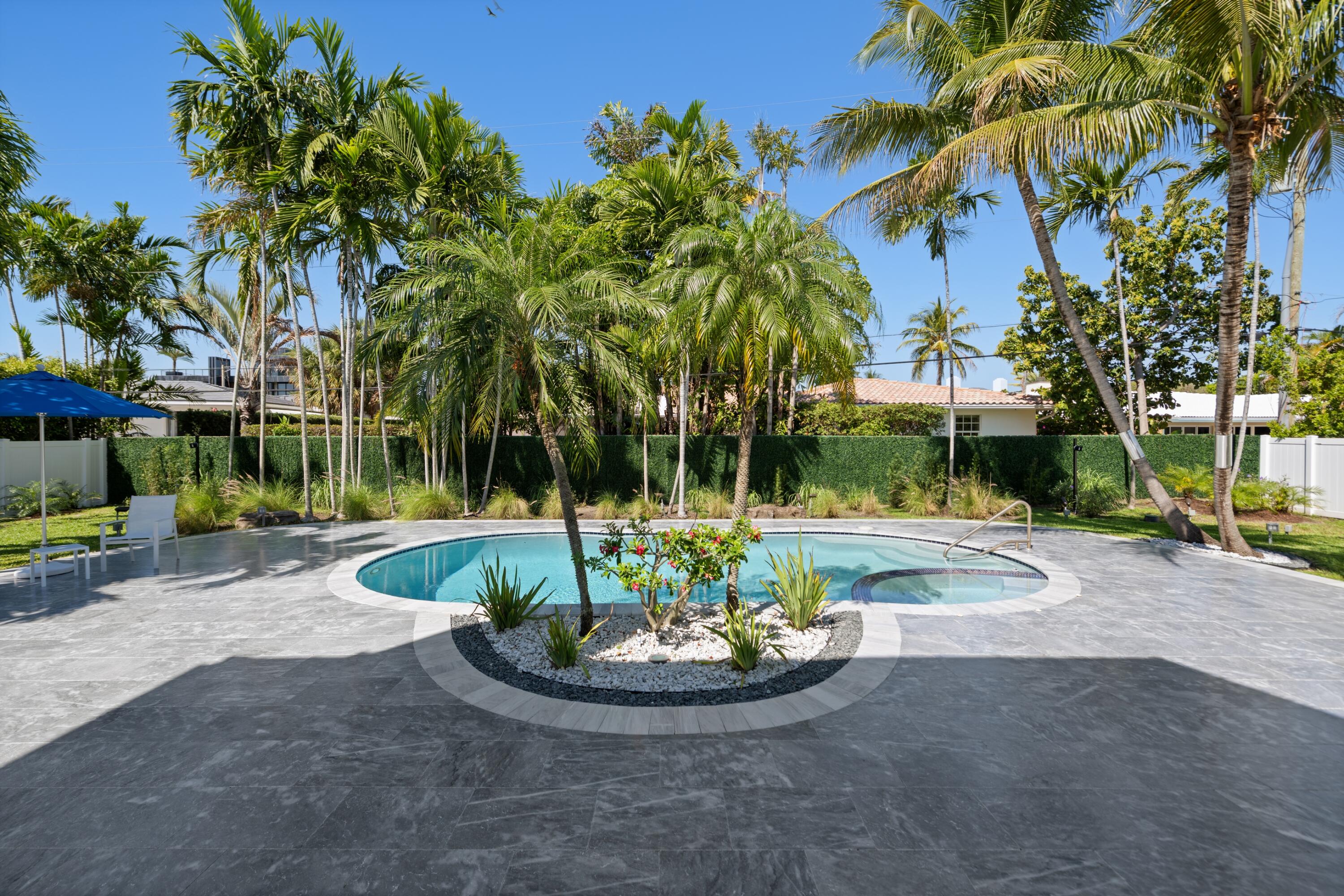 607 Intracoastal, Fort Lauderdale FL 33304
