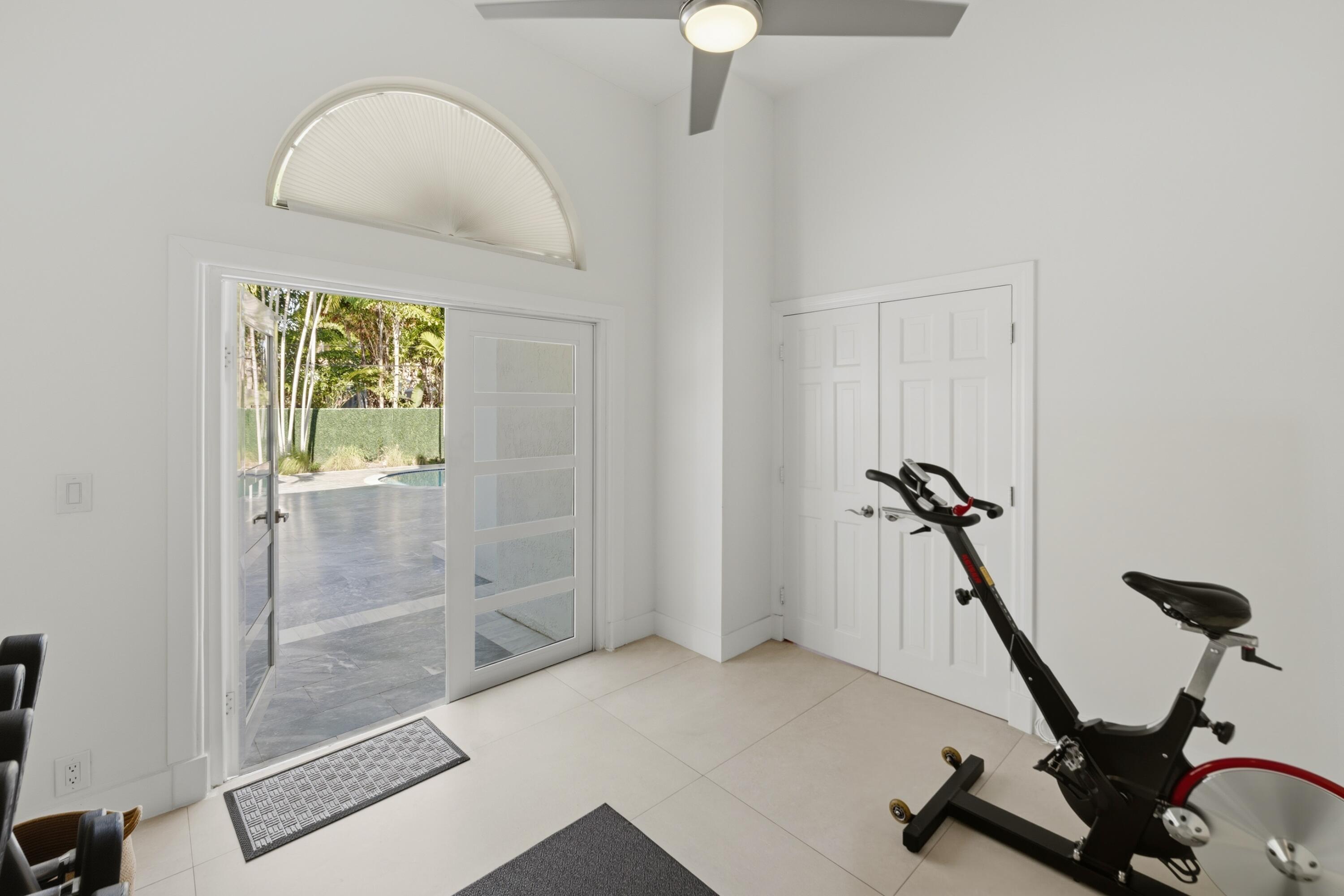 607 Intracoastal, Fort Lauderdale FL 33304
