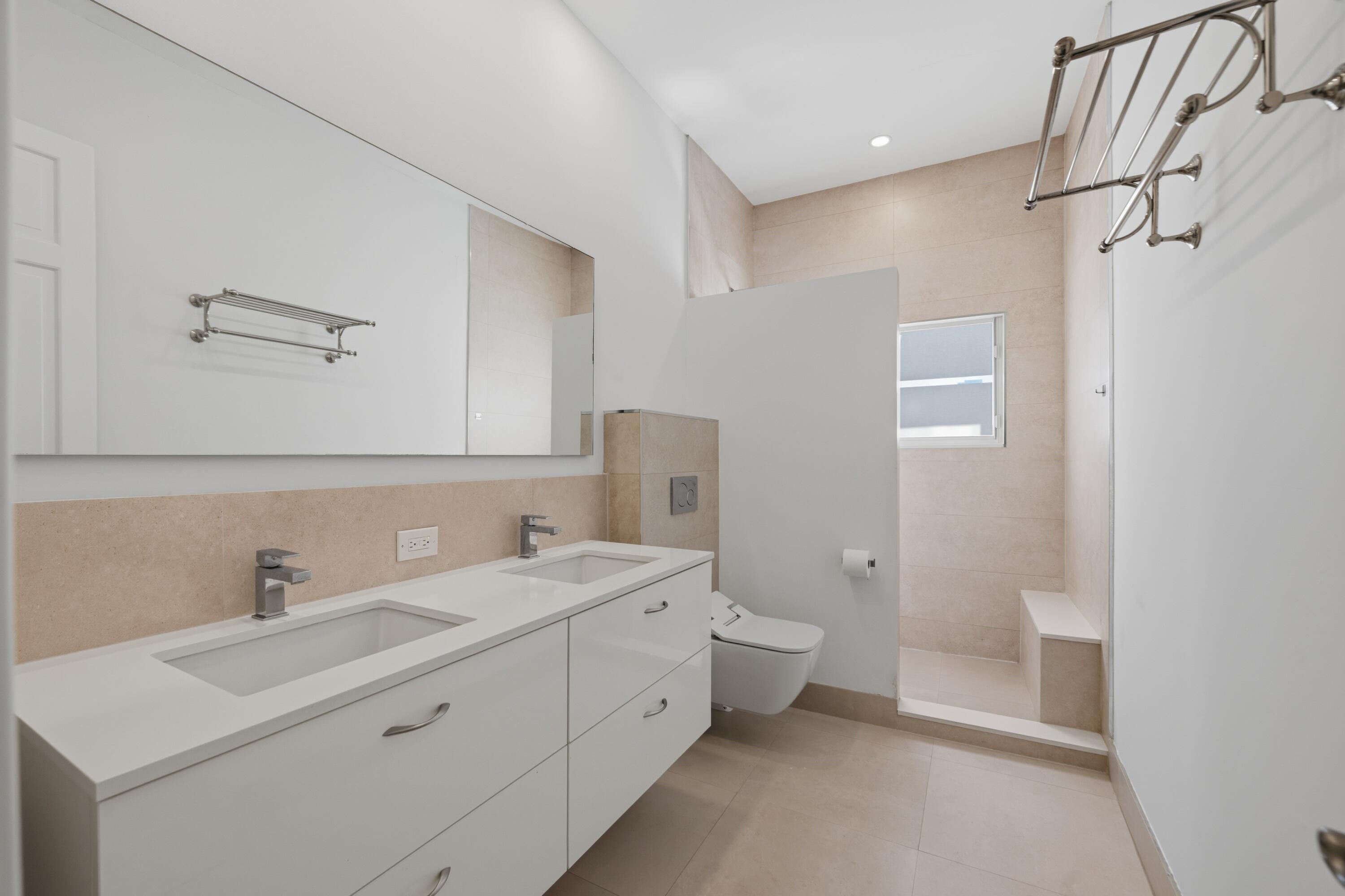 607 Intracoastal, Fort Lauderdale FL 33304