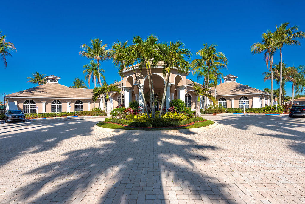 2616 San Andros, West Palm Beach FL 33411