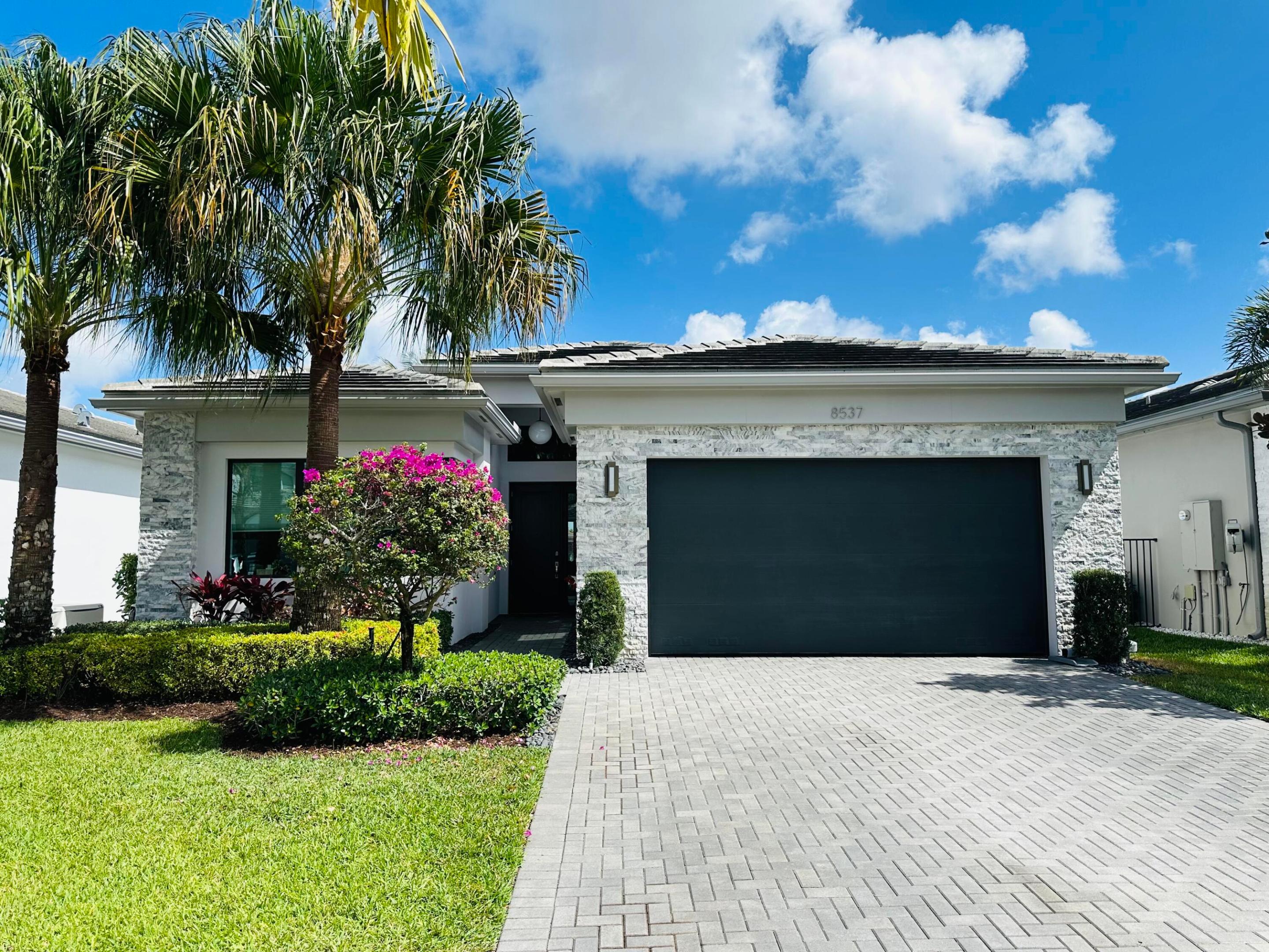 8537 Apple Falls, Boca Raton FL 33496