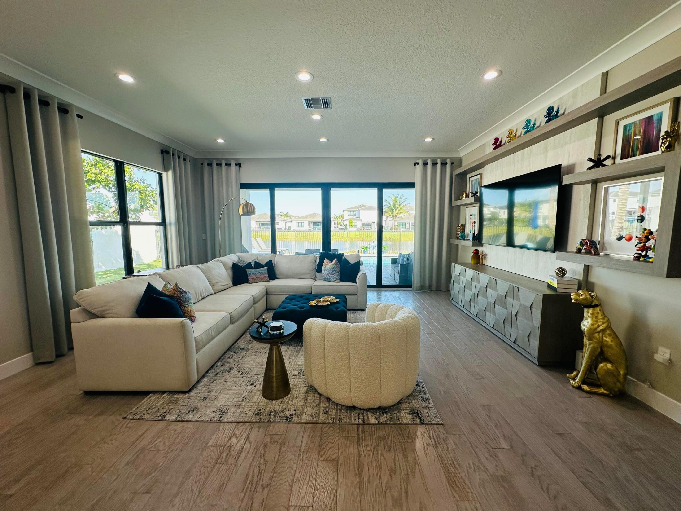 8537 Apple Falls, Boca Raton FL 33496
