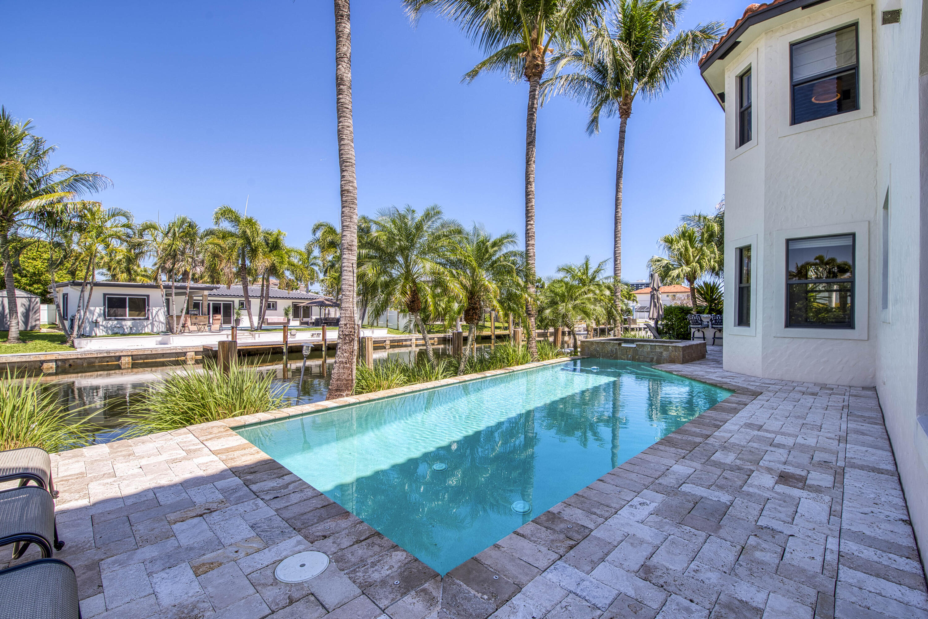 809 NE 71st, Boca Raton FL 33487