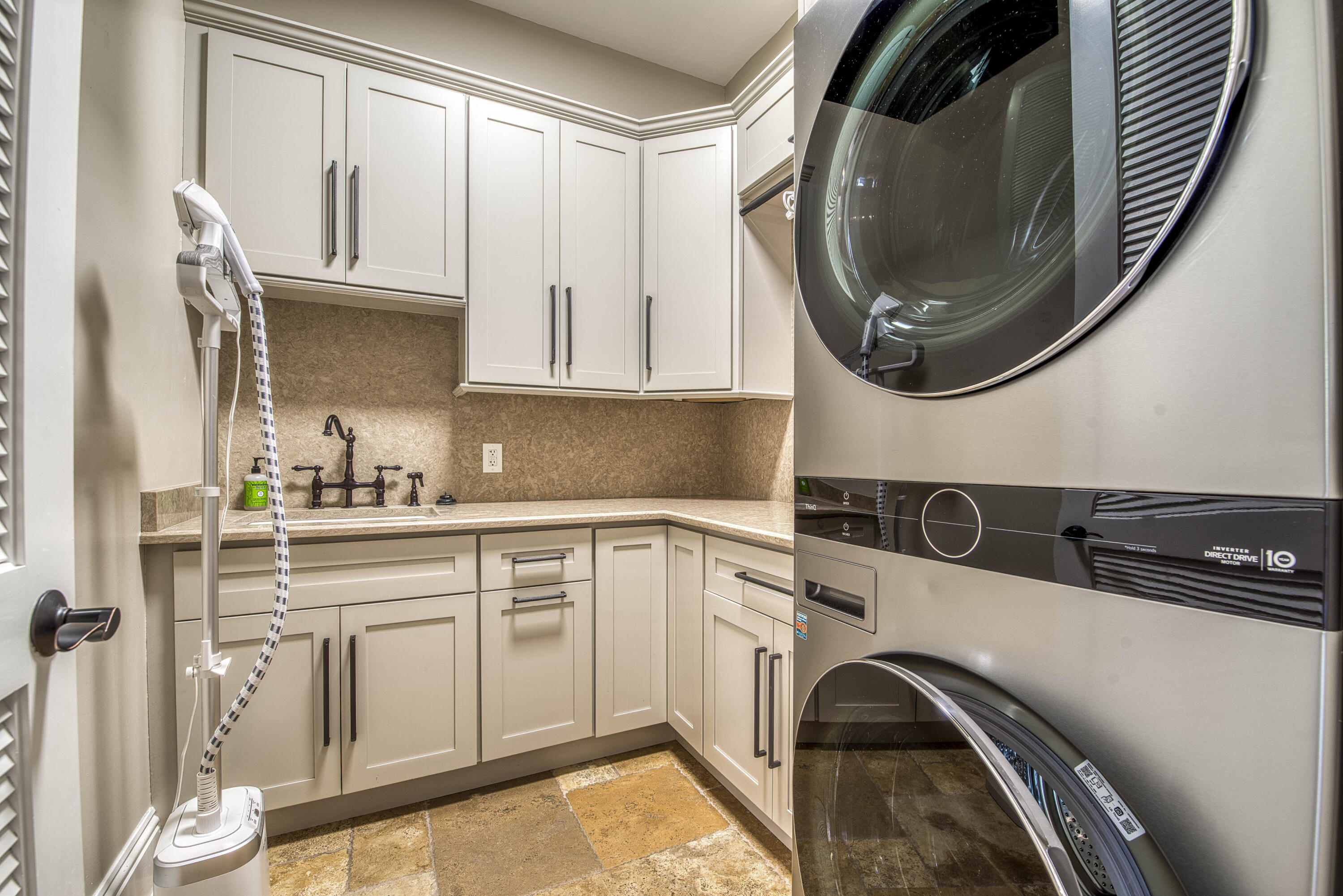 809 NE 71st, Boca Raton FL 33487