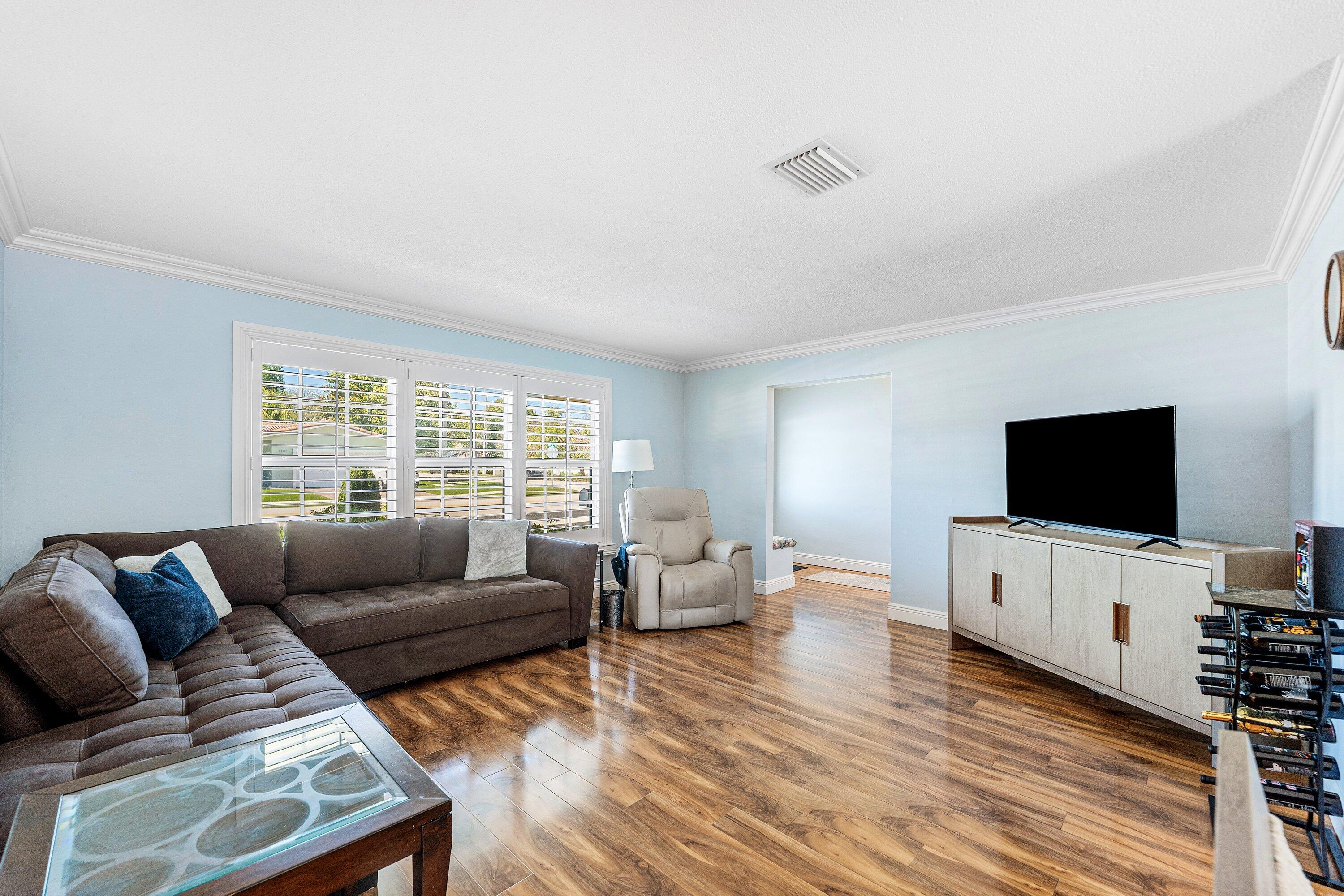 1110 SW 9th, Boca Raton FL 33486